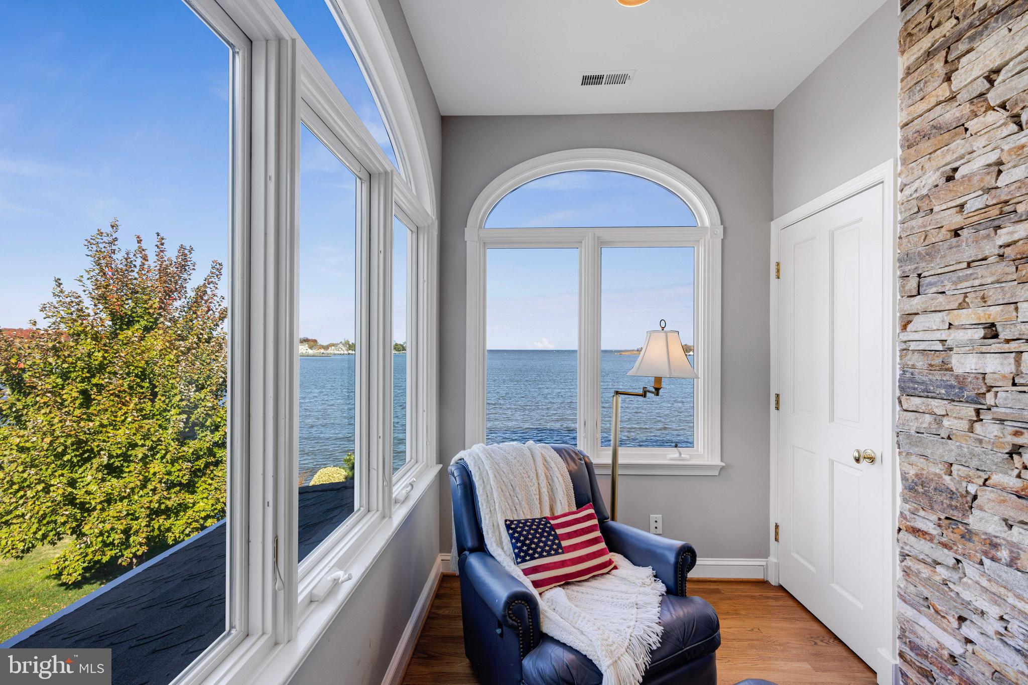 POPLAR RIDGE - Residential