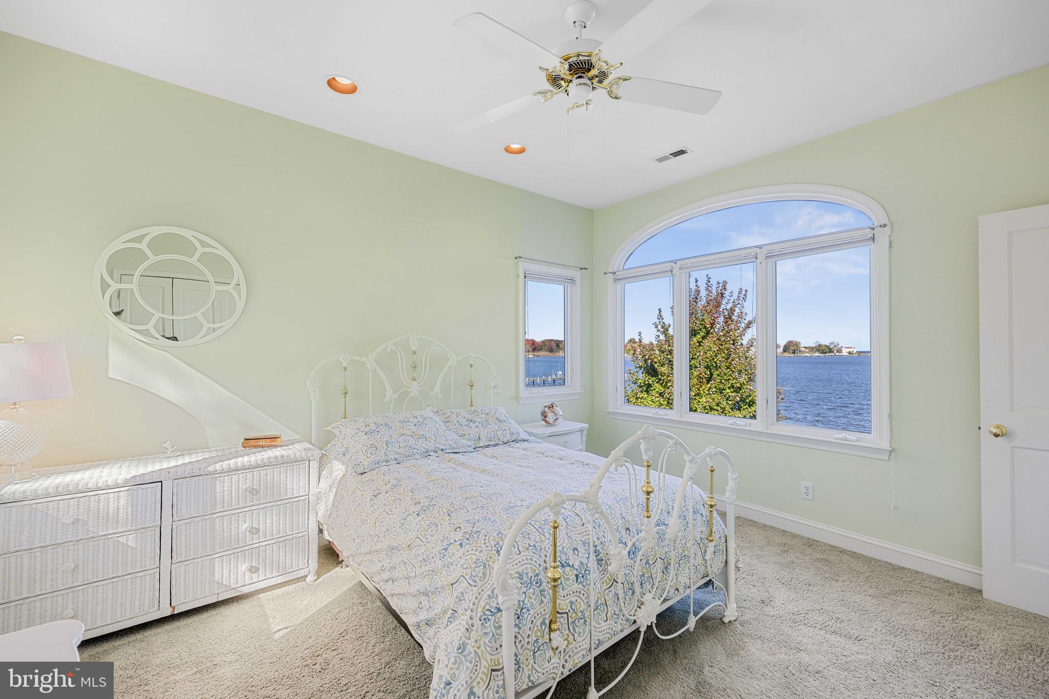 POPLAR RIDGE - Residential