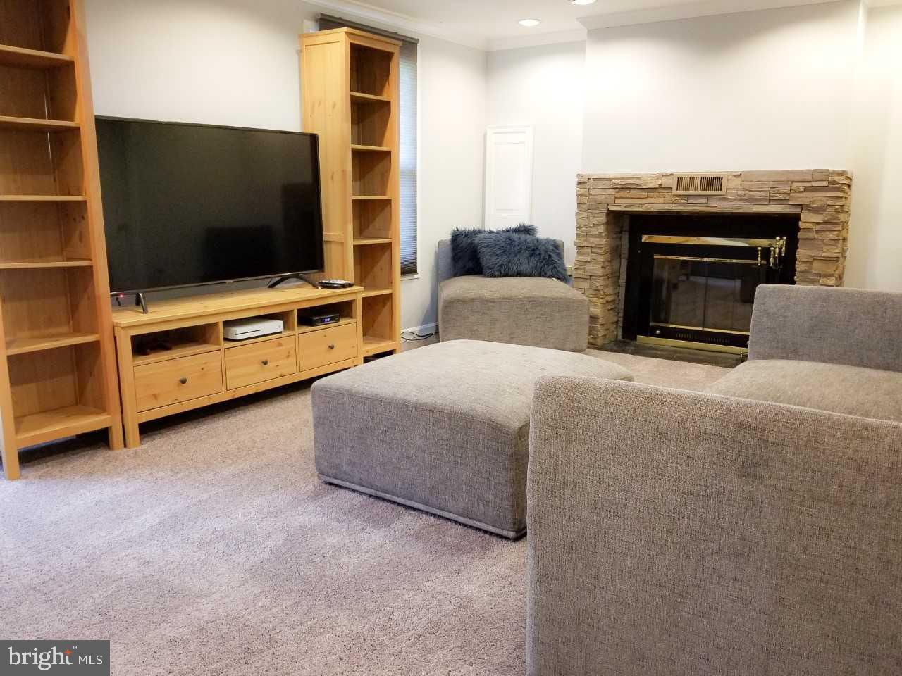 MAPLEWOOD - Residential