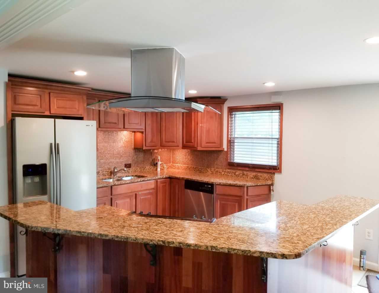 MAPLEWOOD - Residential