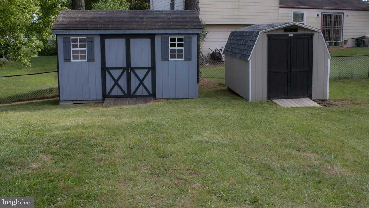 MAPLEWOOD - Residential