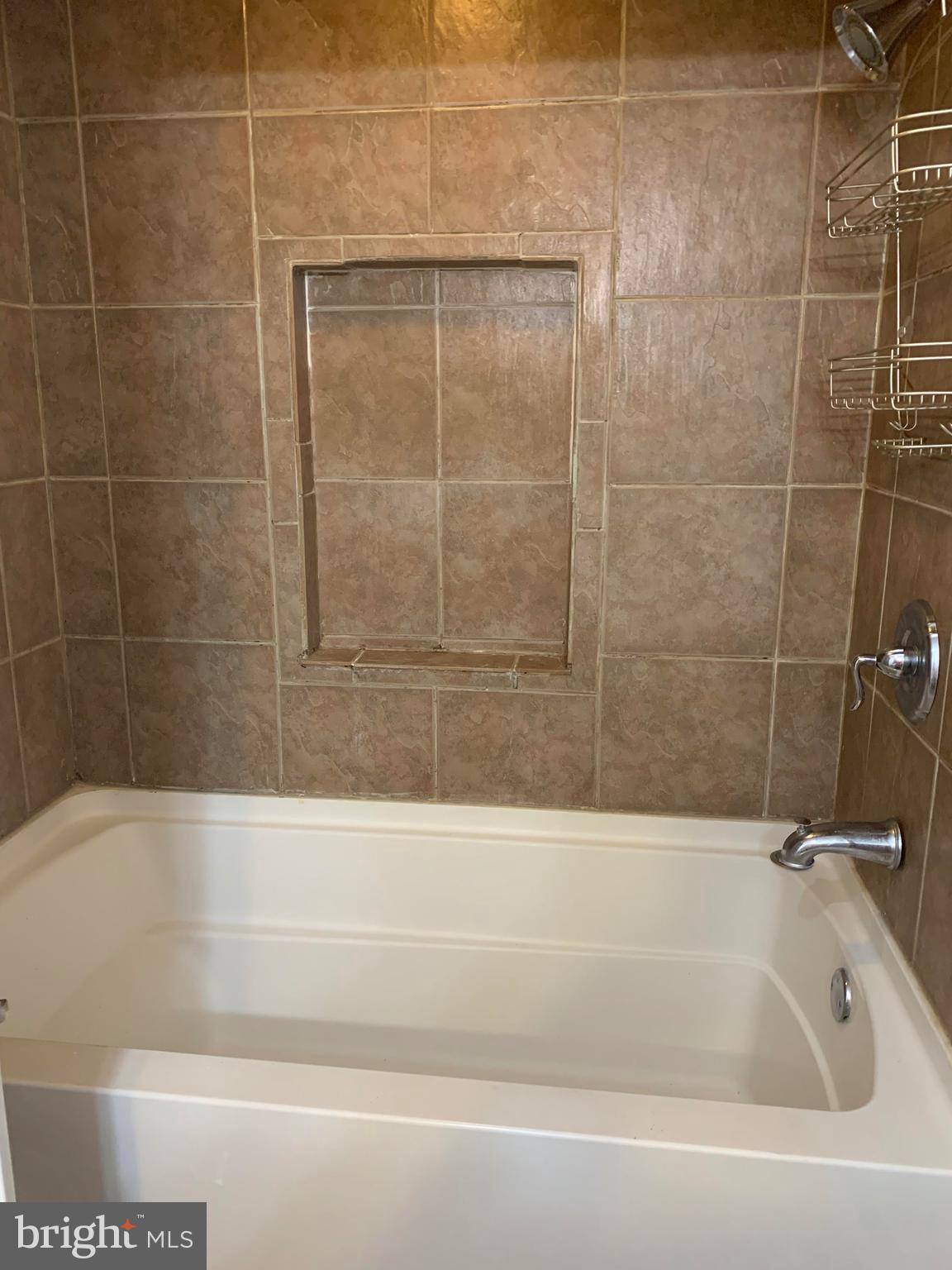 MAPLEWOOD - Residential