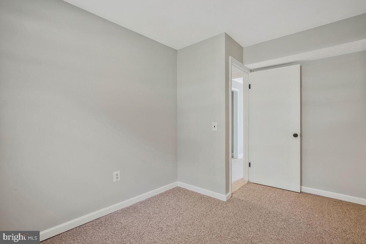 HILLSMERE ESTATES - Residential