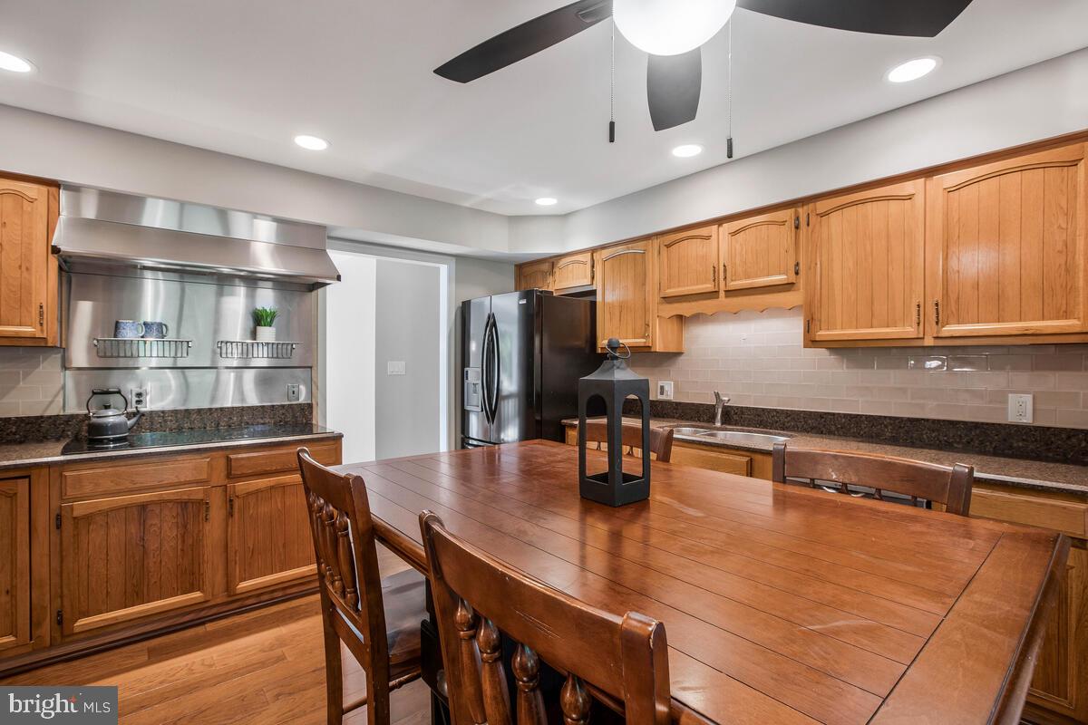 HILLSMERE ESTATES - Residential