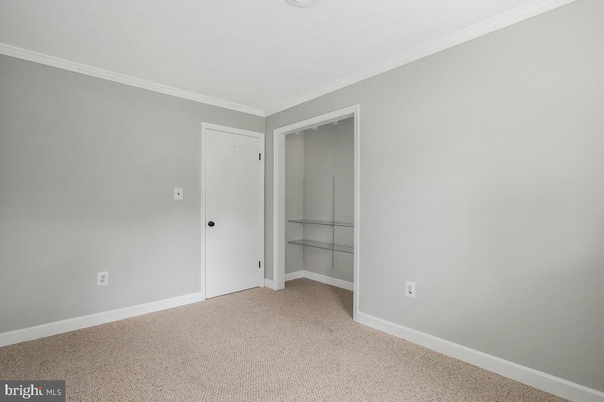 HILLSMERE ESTATES - Residential