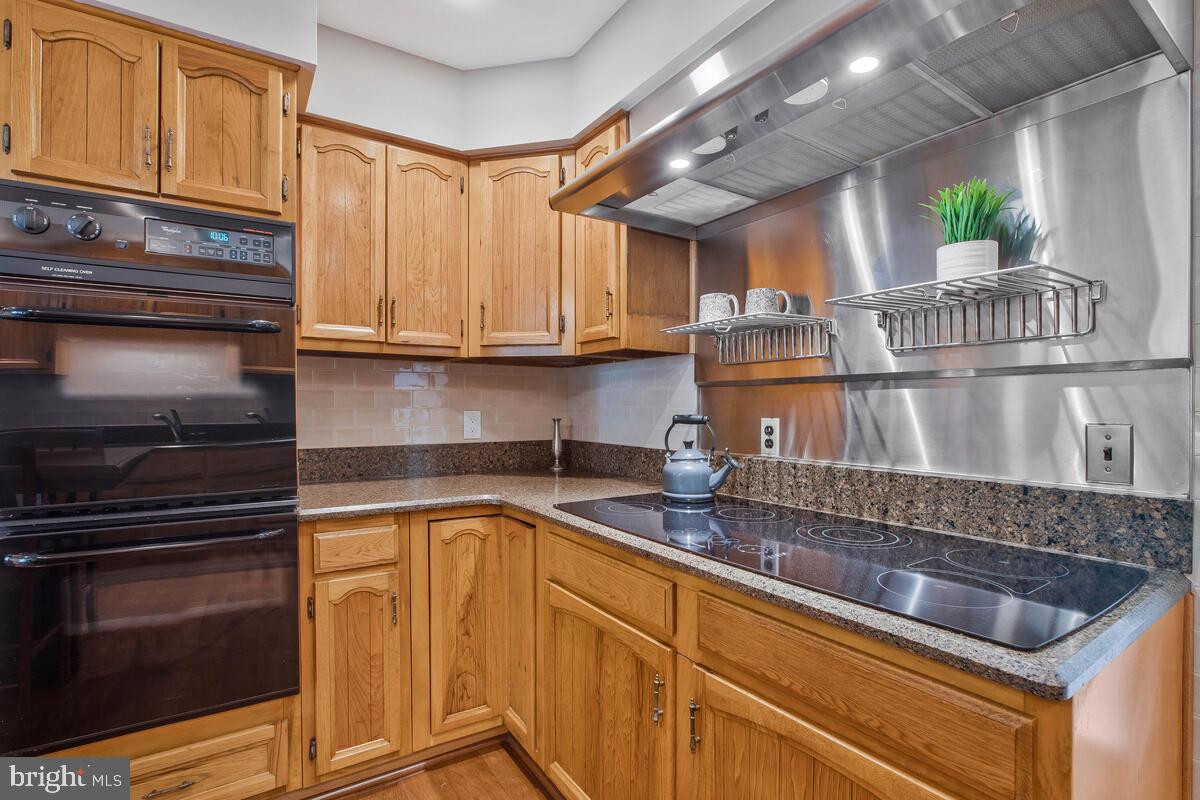 HILLSMERE ESTATES - Residential