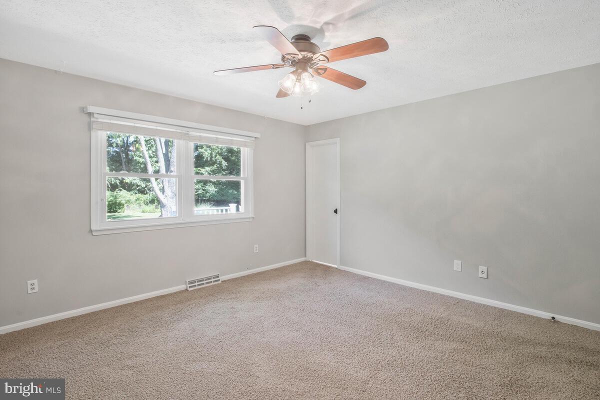 HILLSMERE ESTATES - Residential