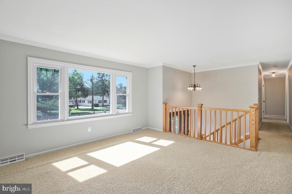 HILLSMERE ESTATES - Residential