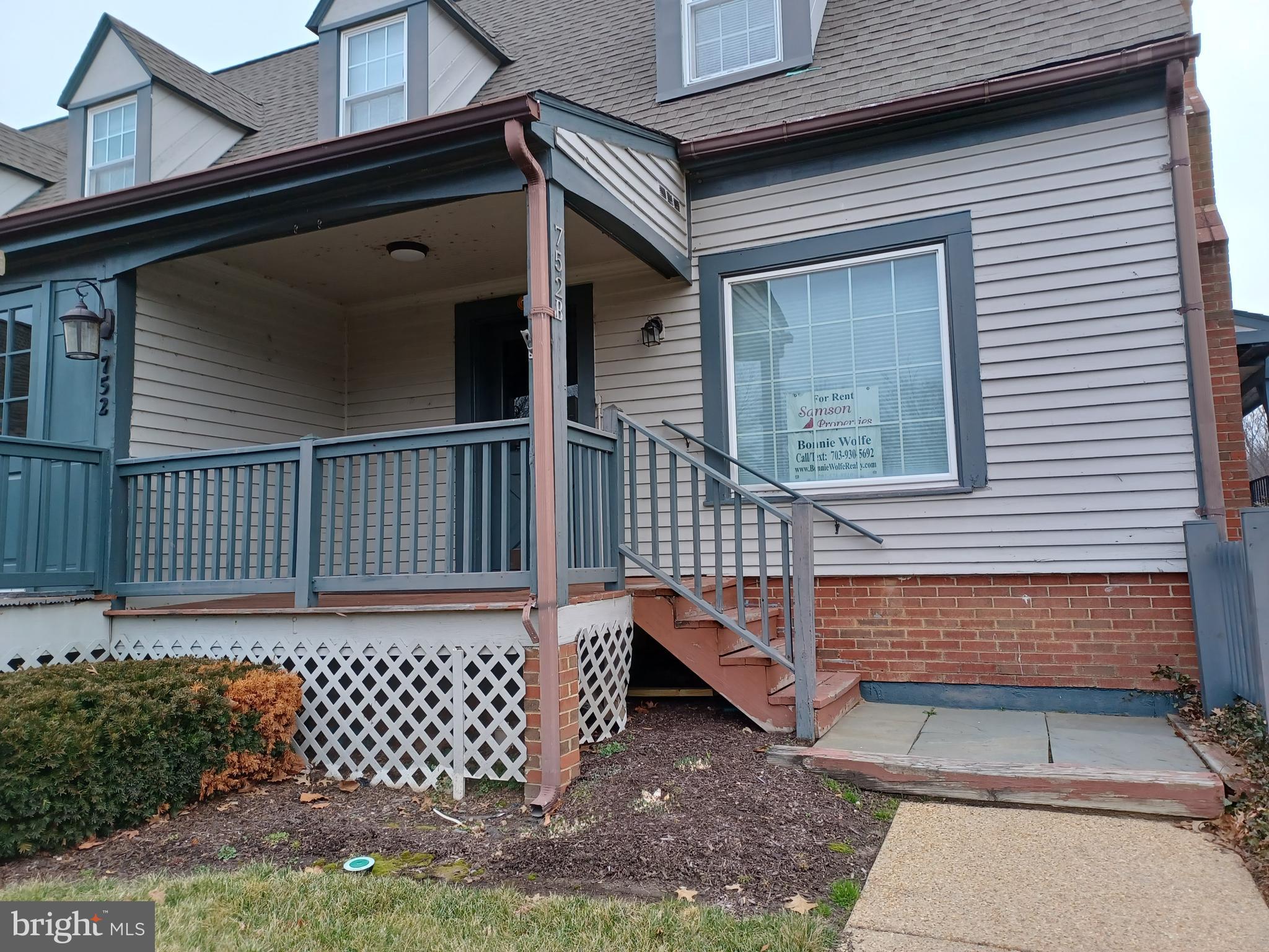 GREAT FALLS VILLAGE CENTRE - Commercial Lease