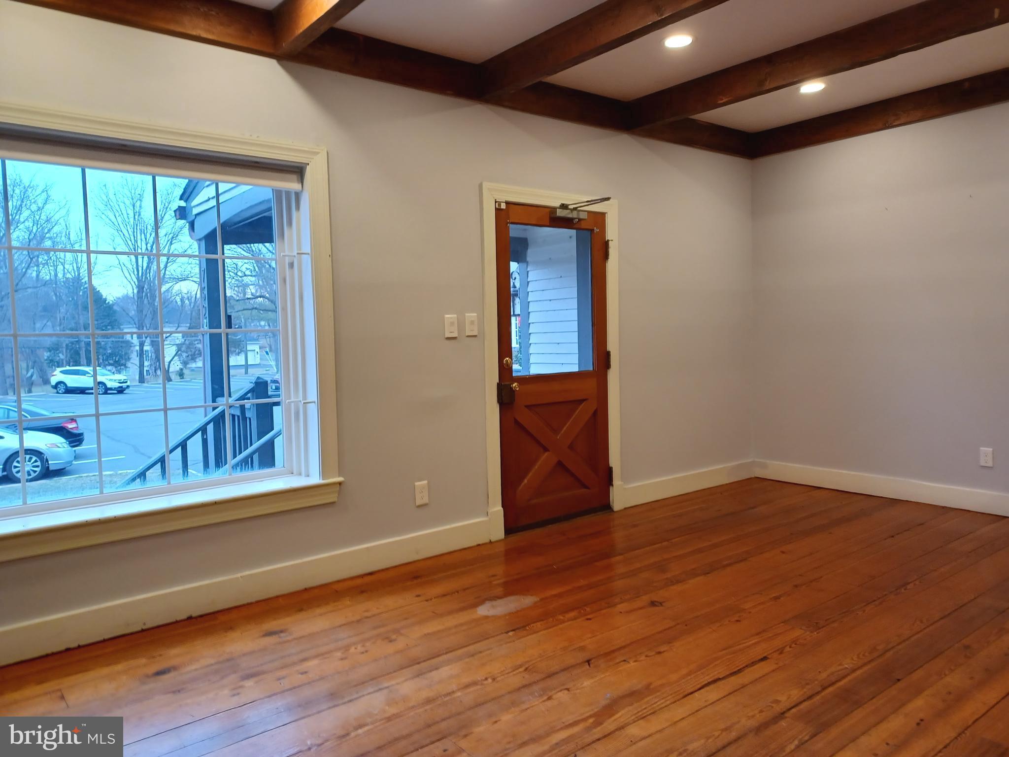 GREAT FALLS VILLAGE CENTRE - Commercial Lease