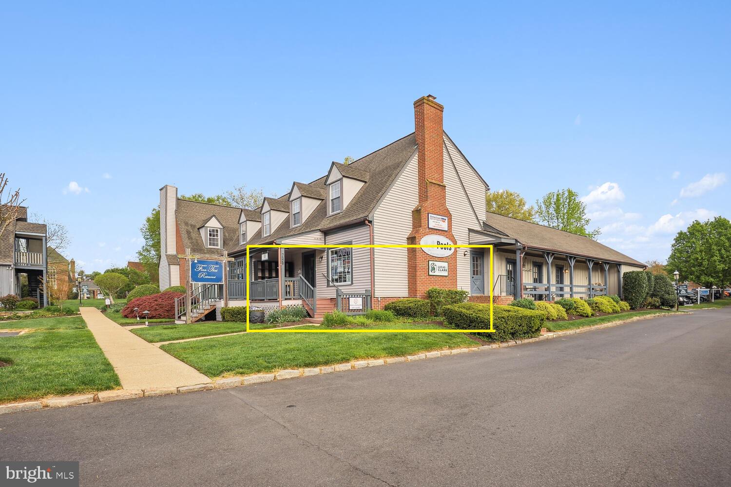 GREAT FALLS VILLAGE CENTRE - Commercial Lease