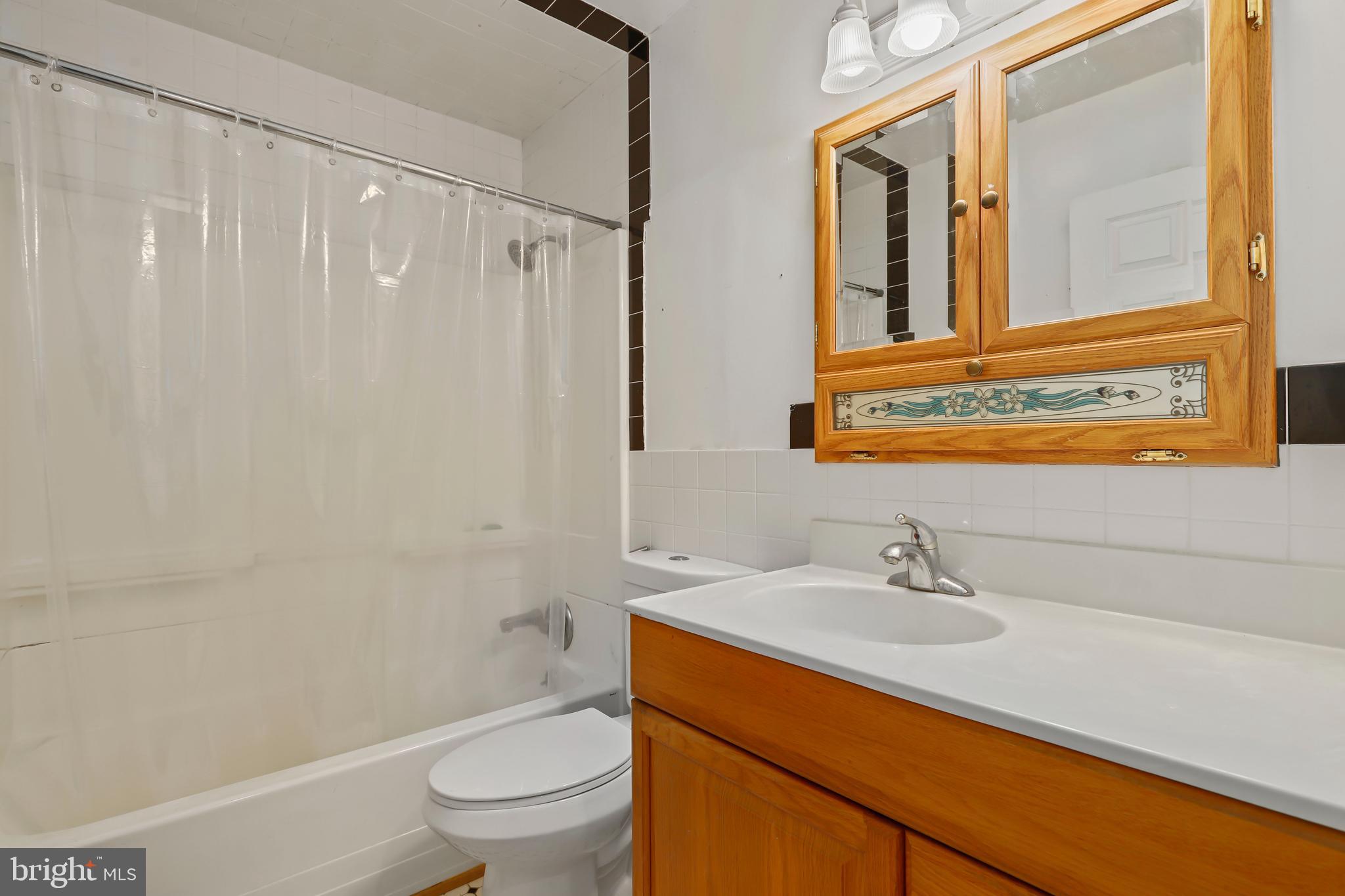 PINE BROOK ESTATES - Residential