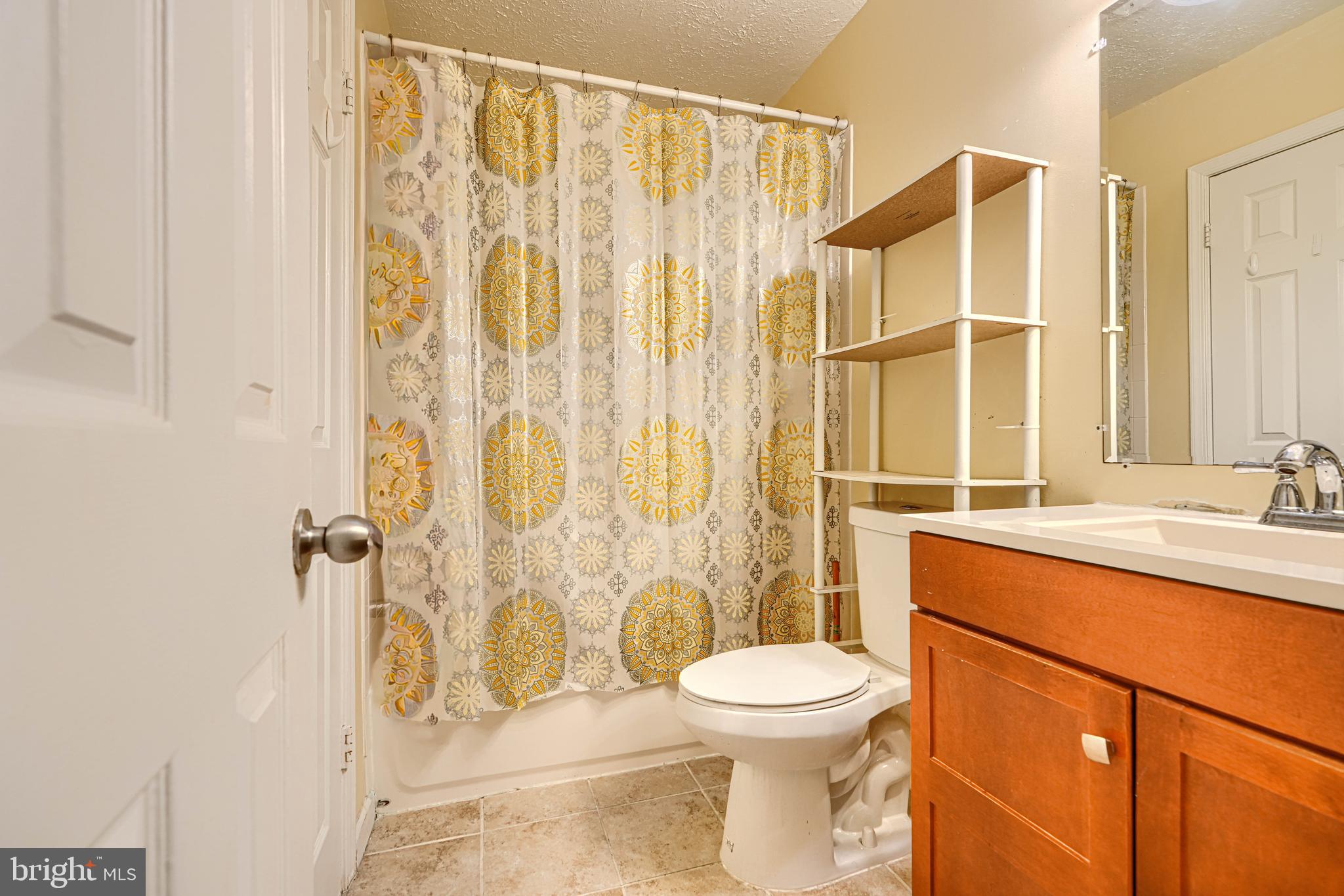 CAPITAL VIEW TOWNHOUSES - Residential