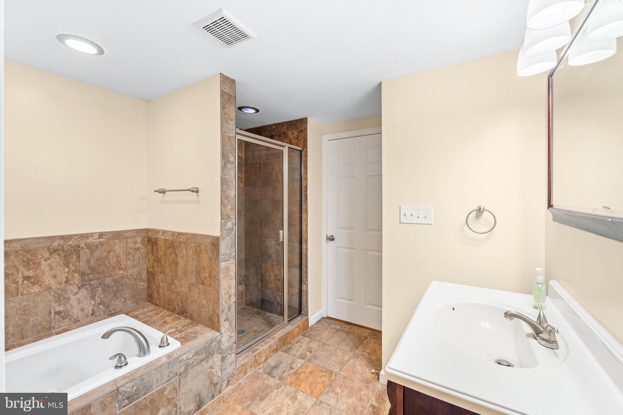 NOSTALGIA - Residential