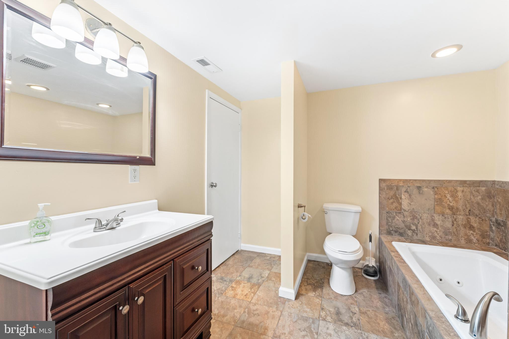 NOSTALGIA - Residential