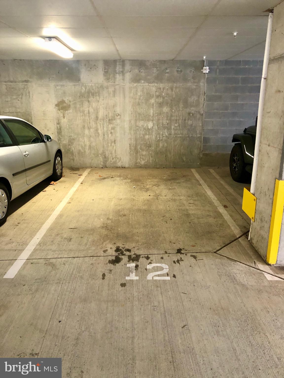 DISCOVERY SQUARE - Residential