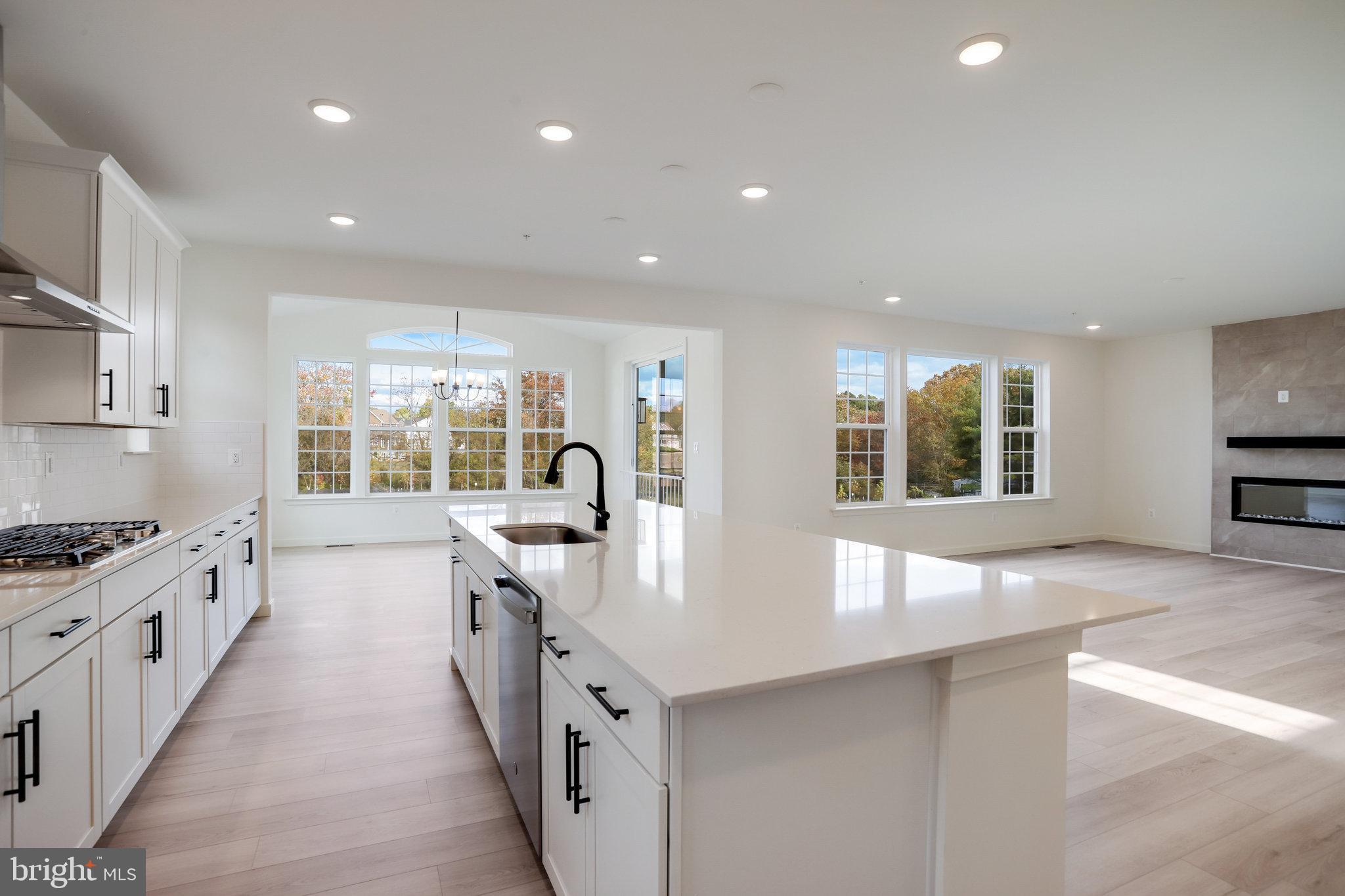 WORTHINGTON GROVE - Residential