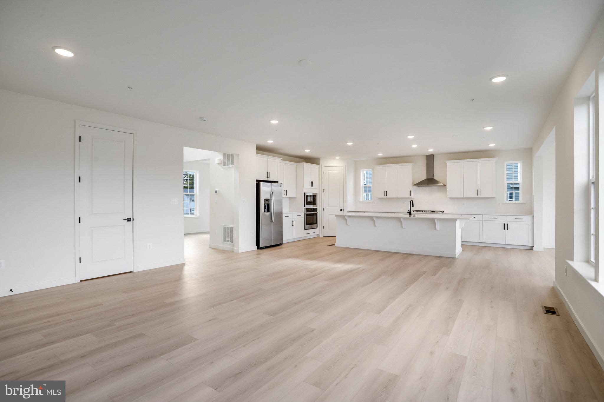 WORTHINGTON GROVE - Residential