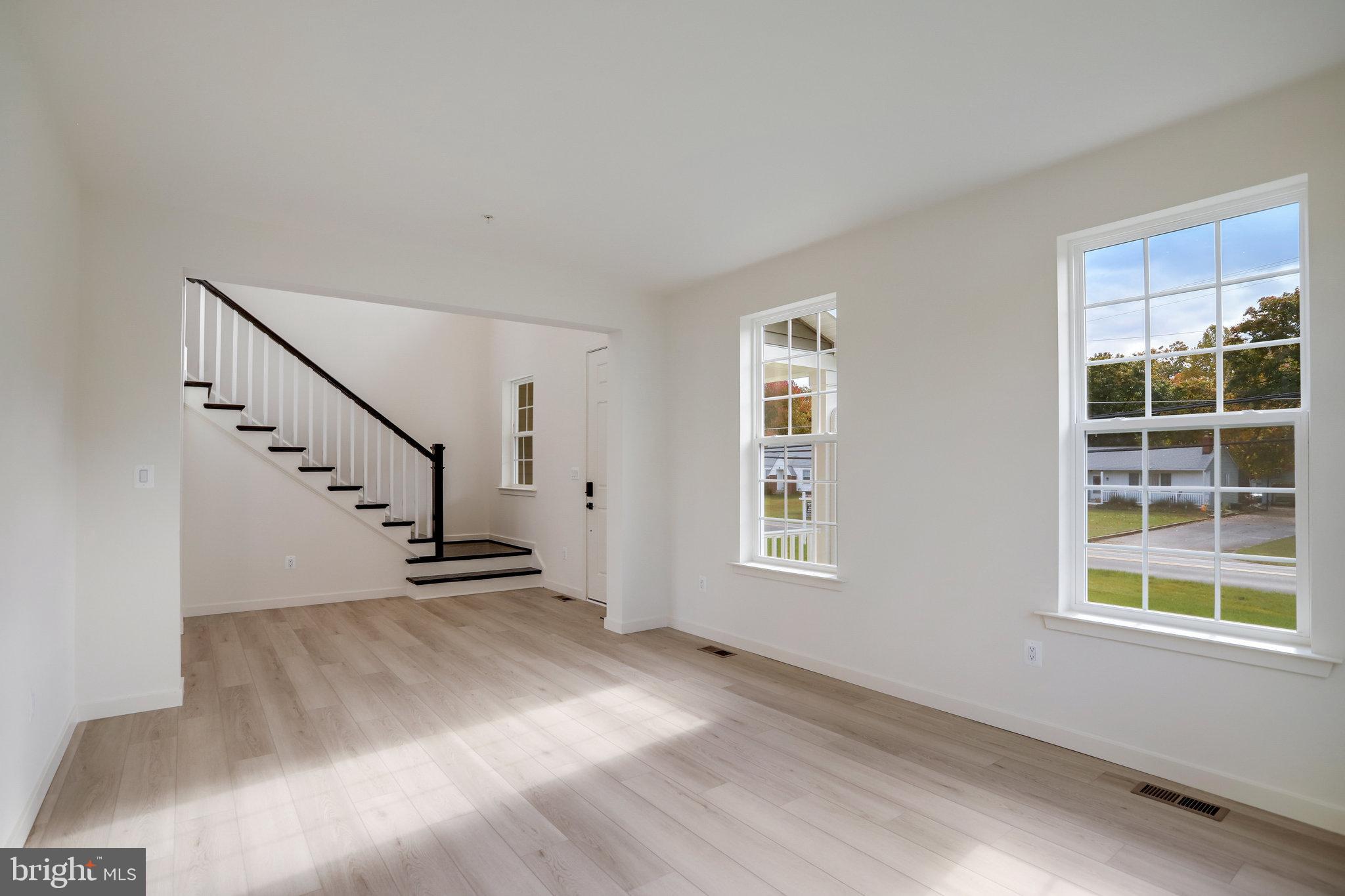 WORTHINGTON GROVE - Residential