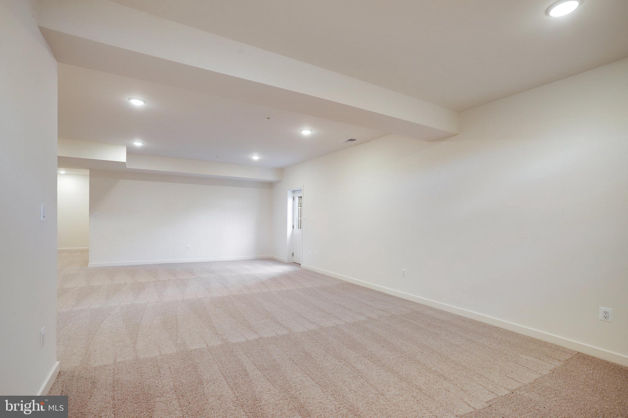 WORTHINGTON GROVE - Residential