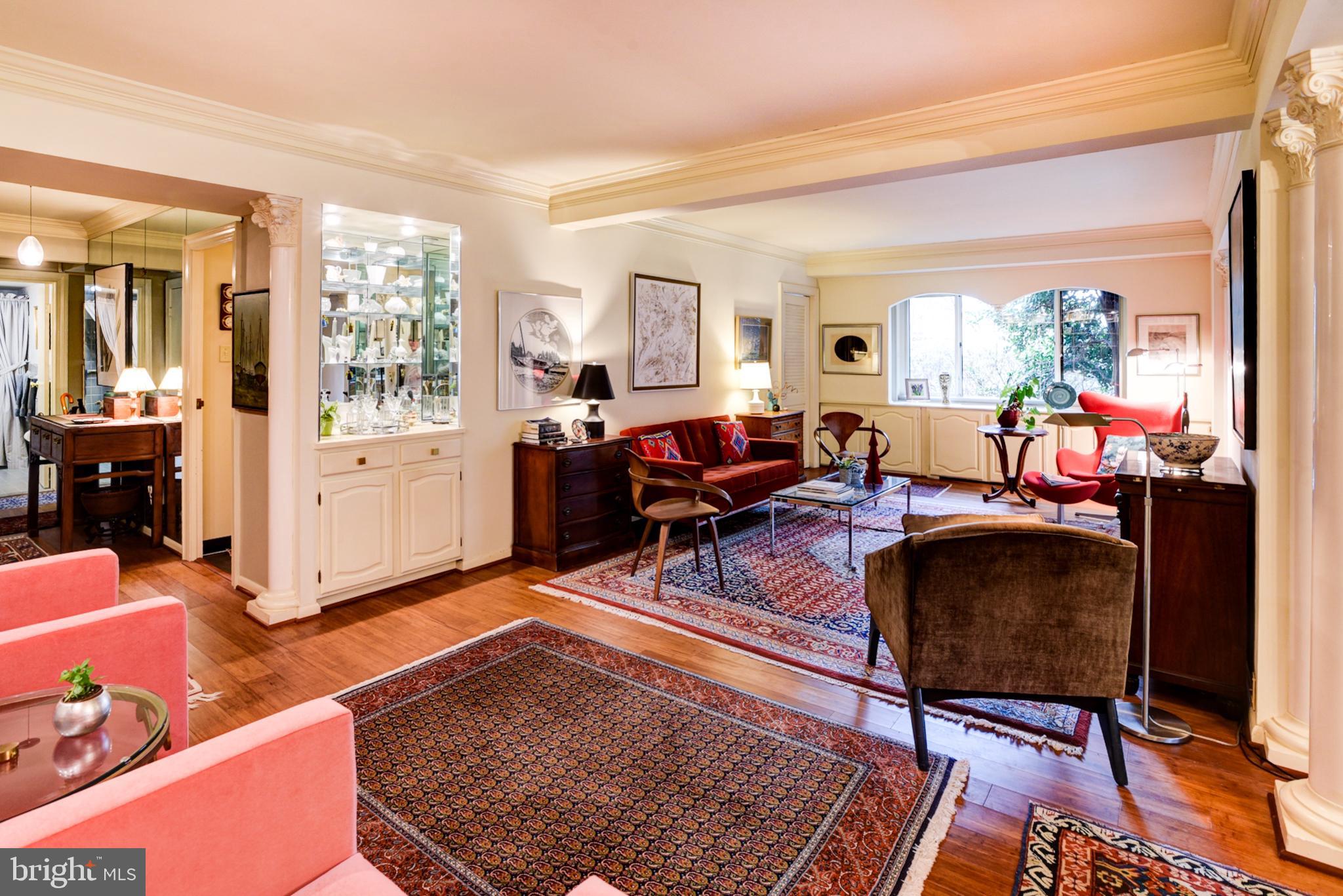 4201 CATHEDRAL AVENUE NW 124E