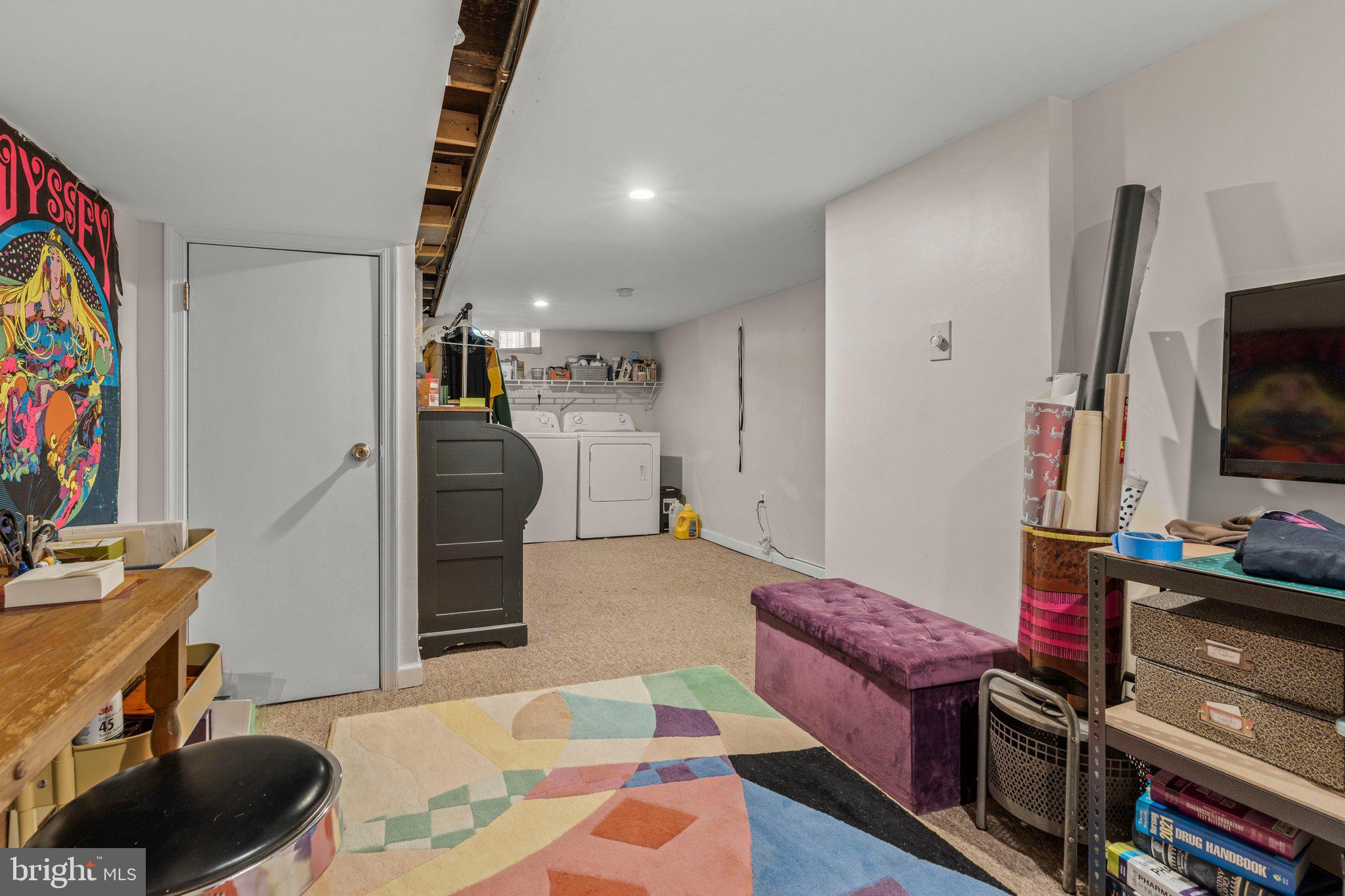 POINT BREEZE - Residential Lease