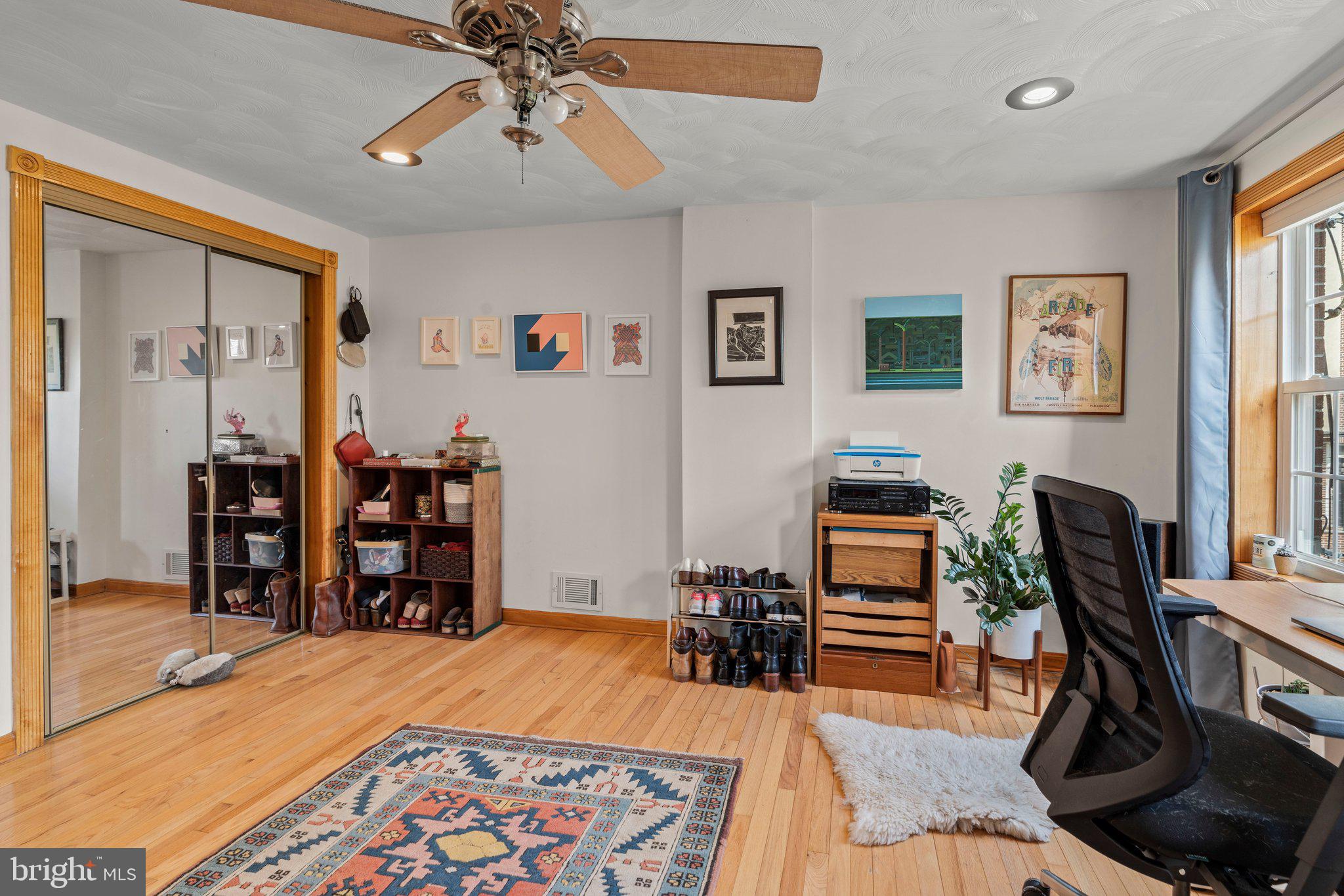 POINT BREEZE - Residential Lease