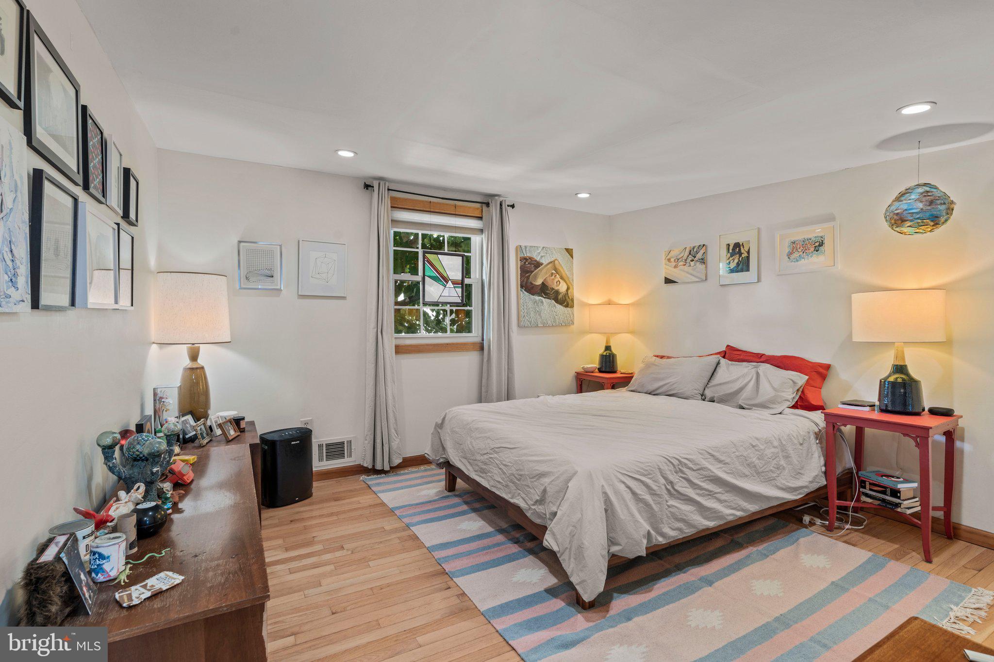 POINT BREEZE - Residential Lease