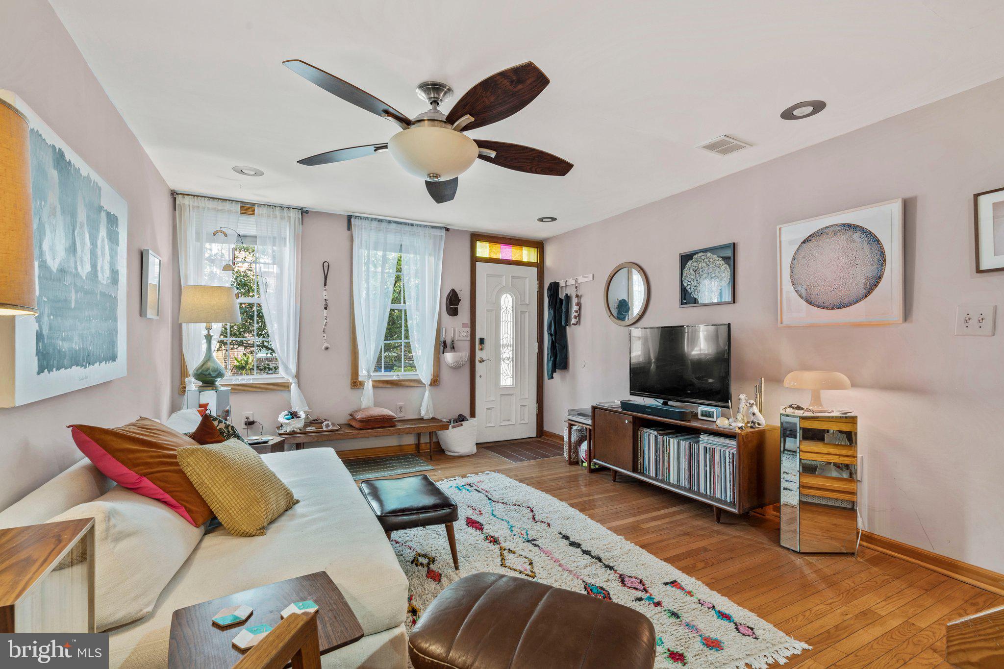 POINT BREEZE - Residential Lease