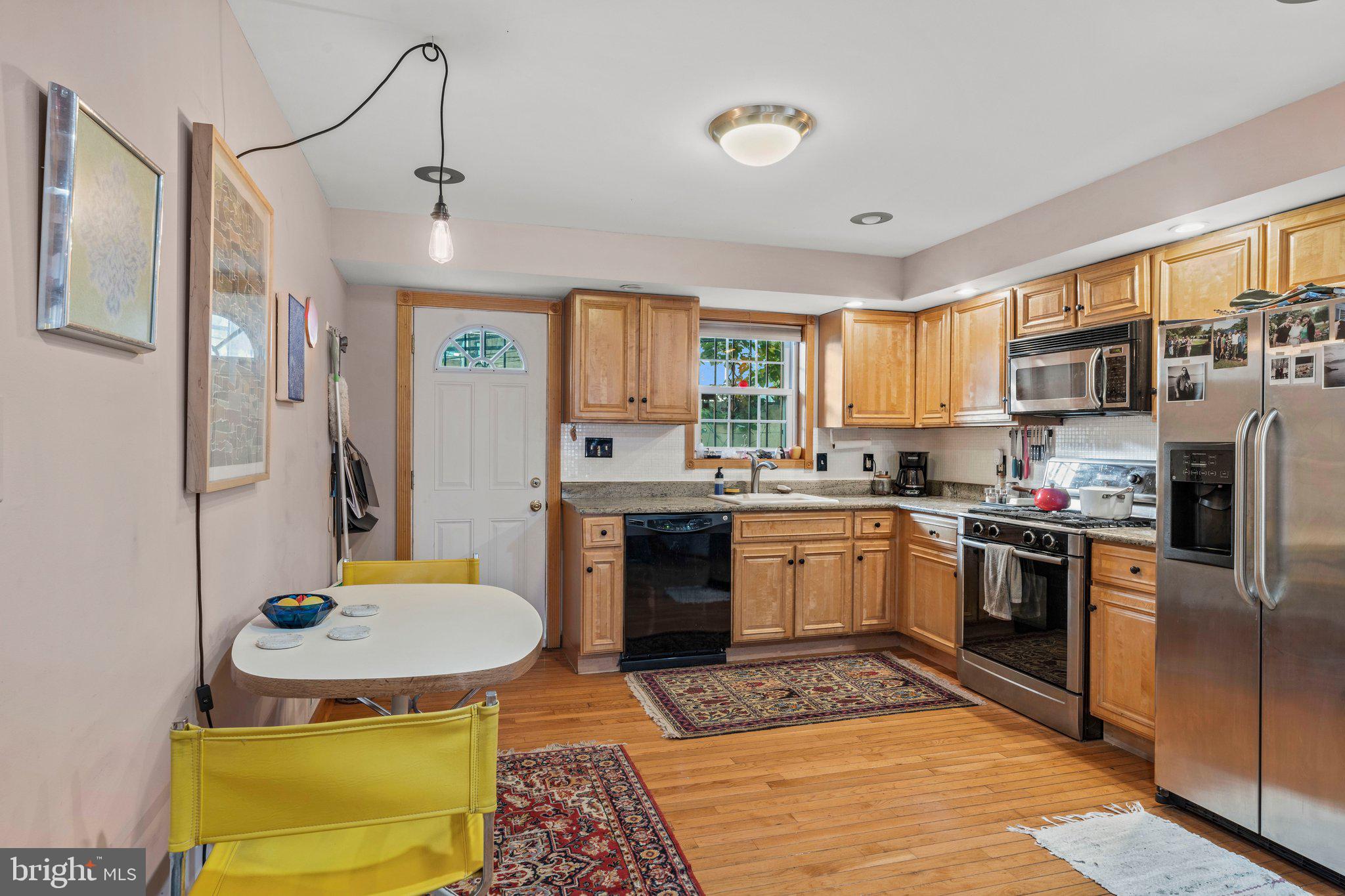 POINT BREEZE - Residential Lease