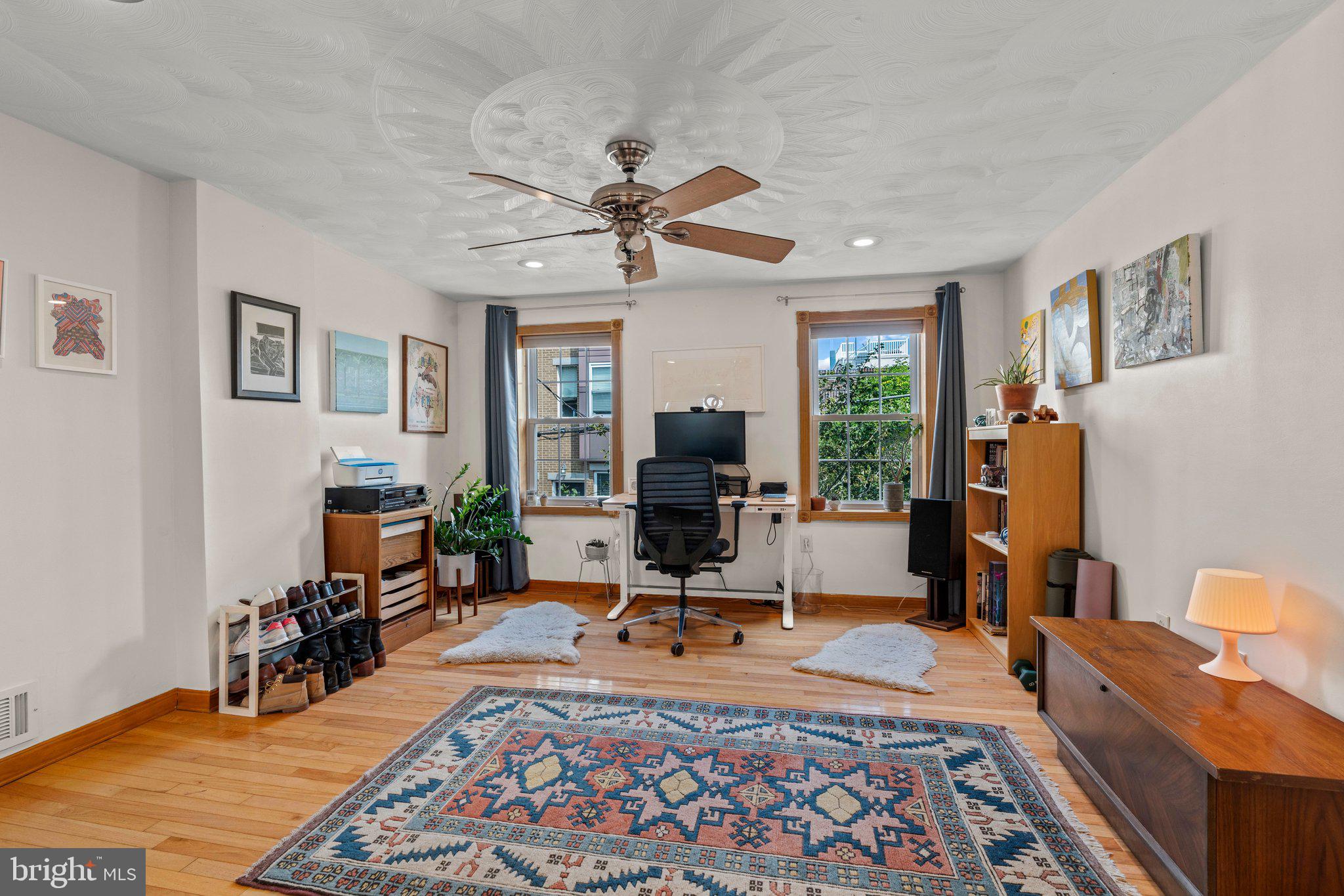 POINT BREEZE - Residential Lease