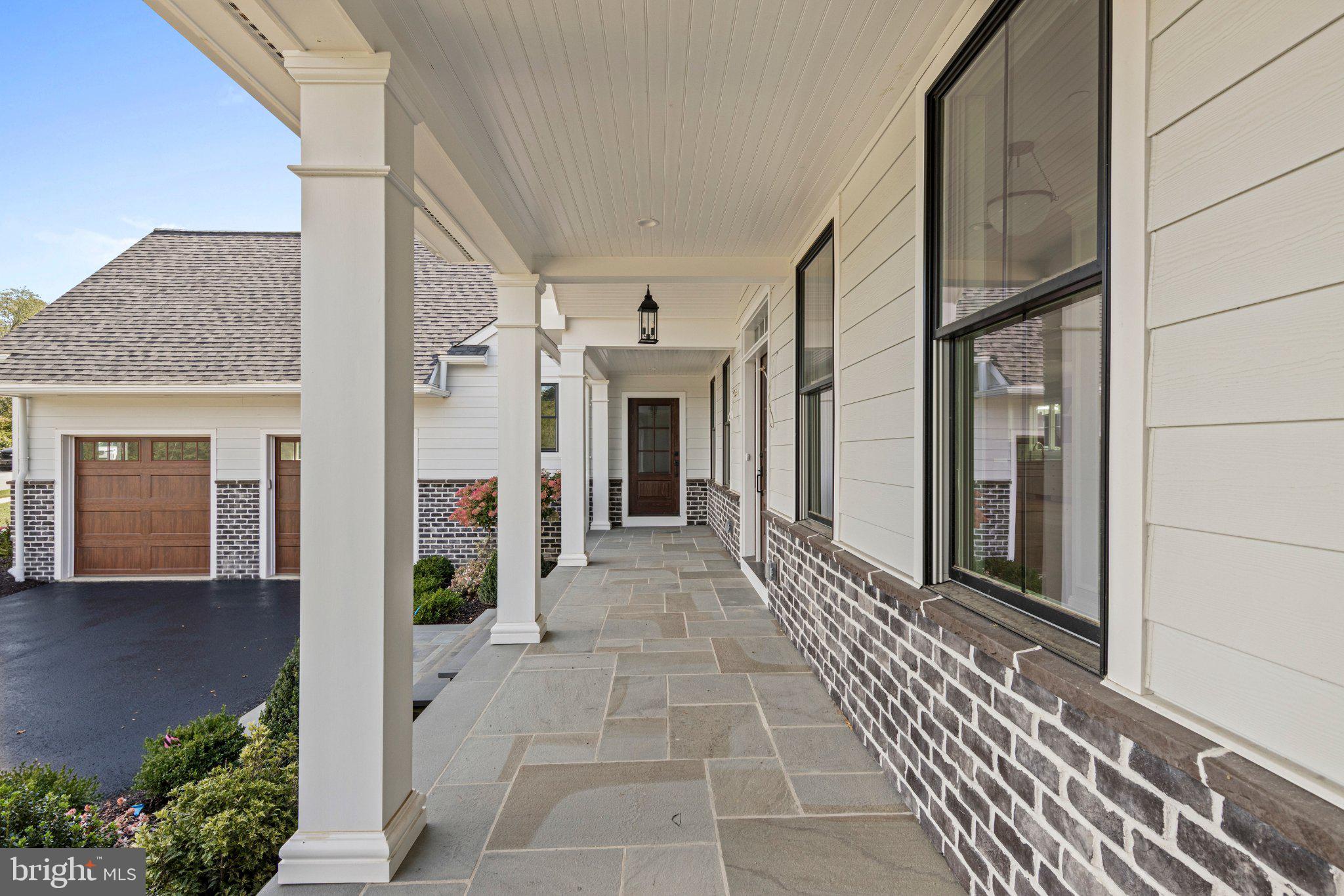 105 PRIVET LANE LOT 4