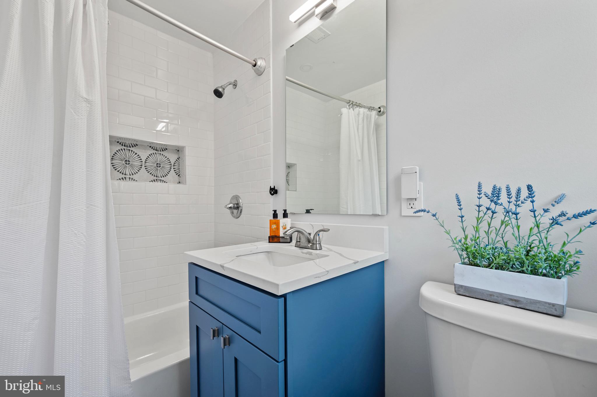 SILVER SPRING - Residential Lease