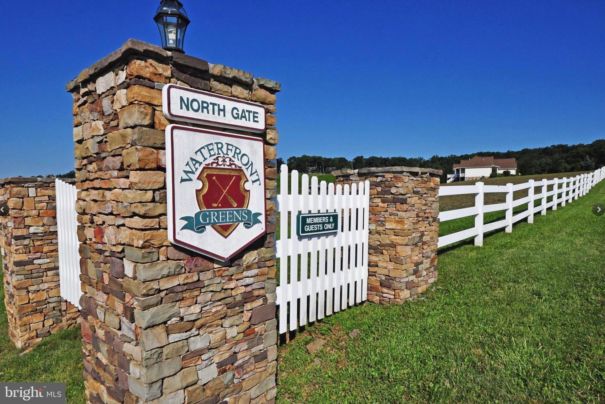 WATERFRONT GREENS - Residential