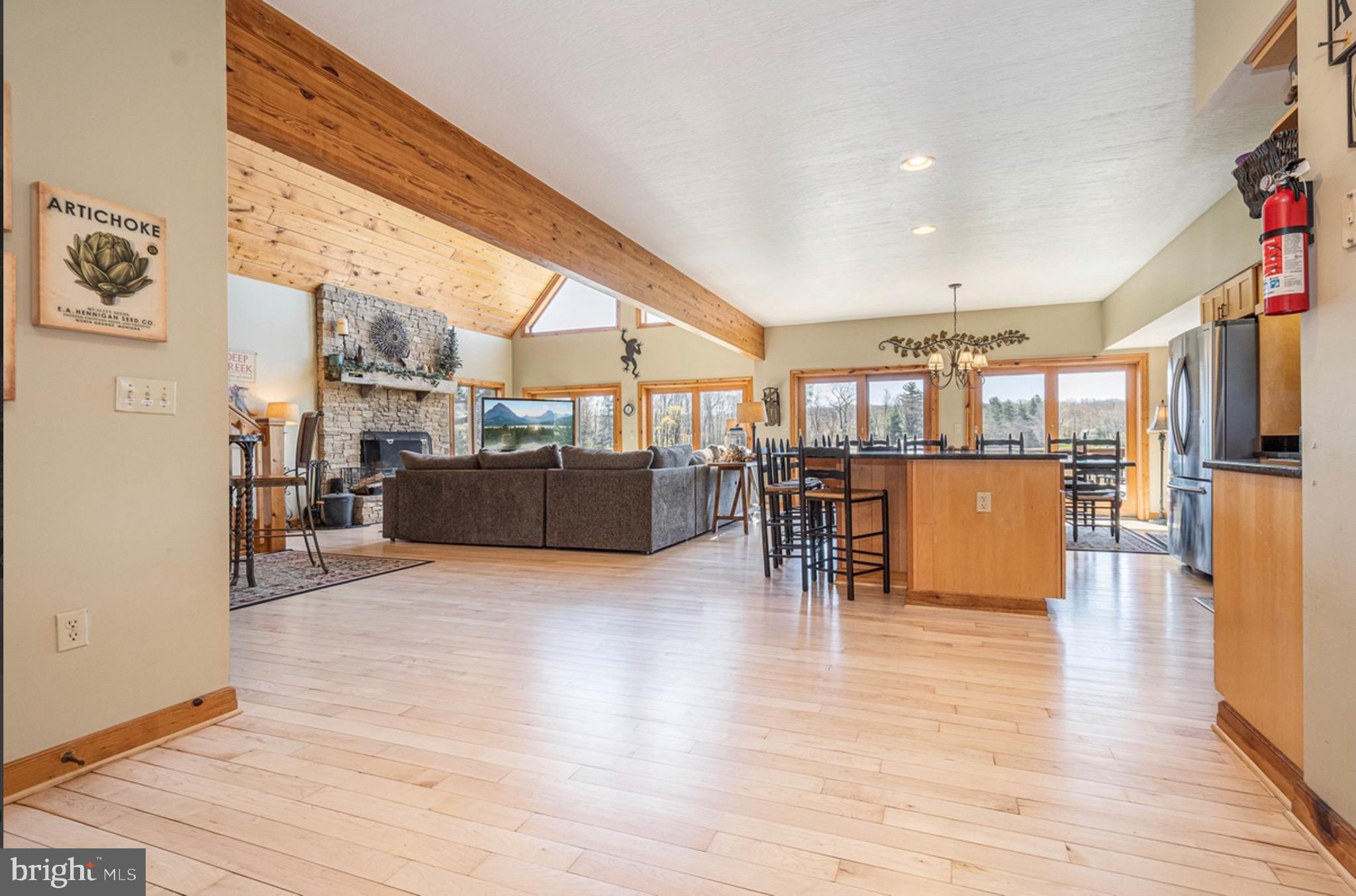 WATERFRONT GREENS - Residential