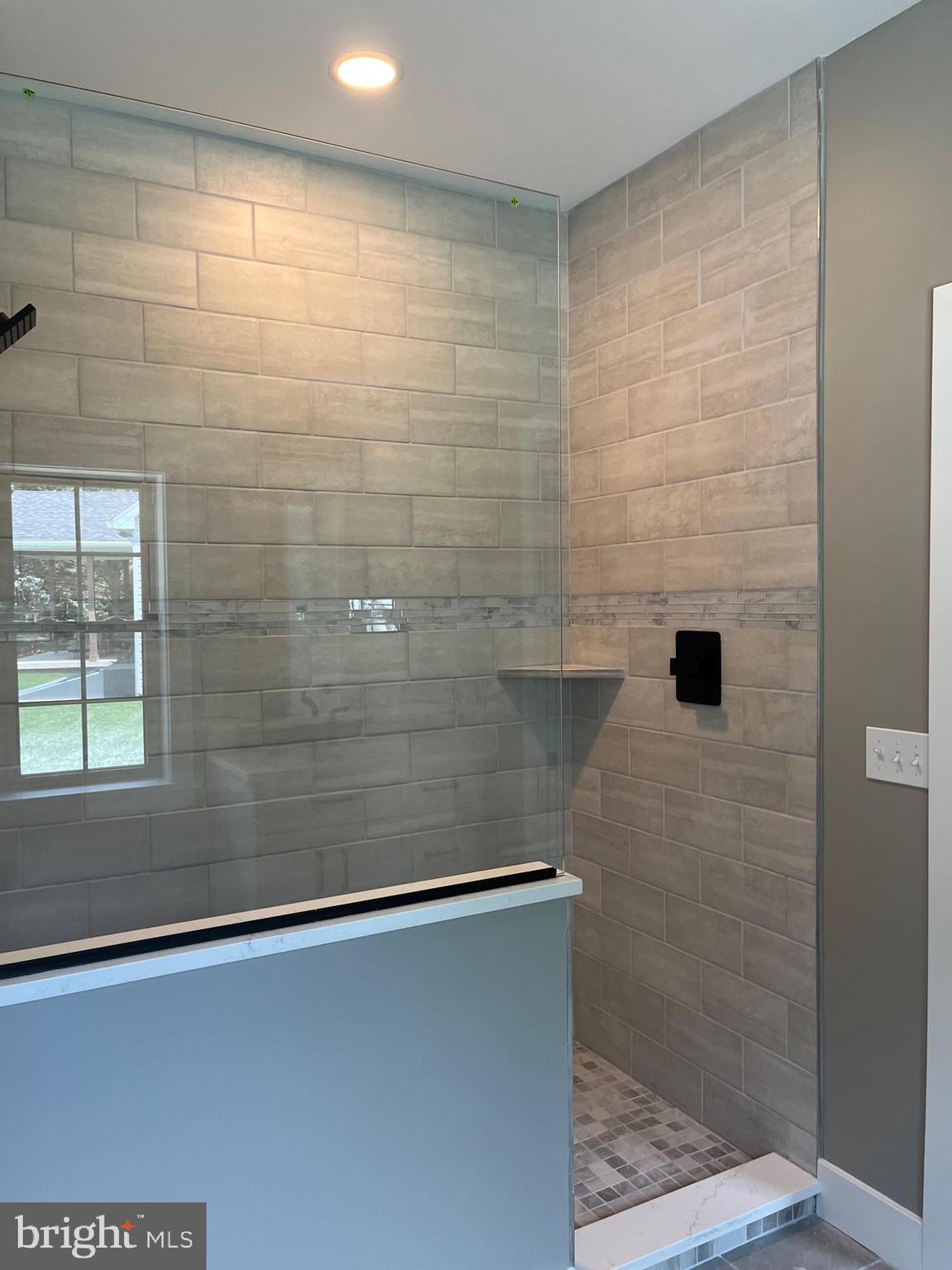 KAYWOOD - Residential