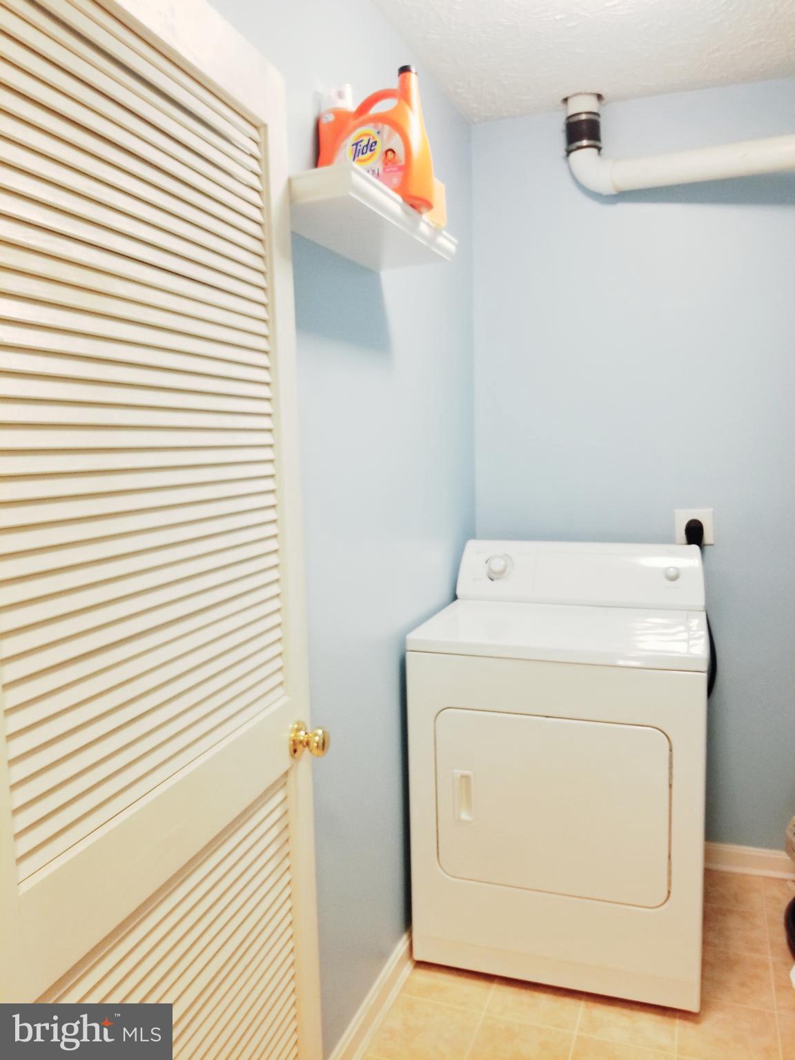 ASBURY WOODS - Residential