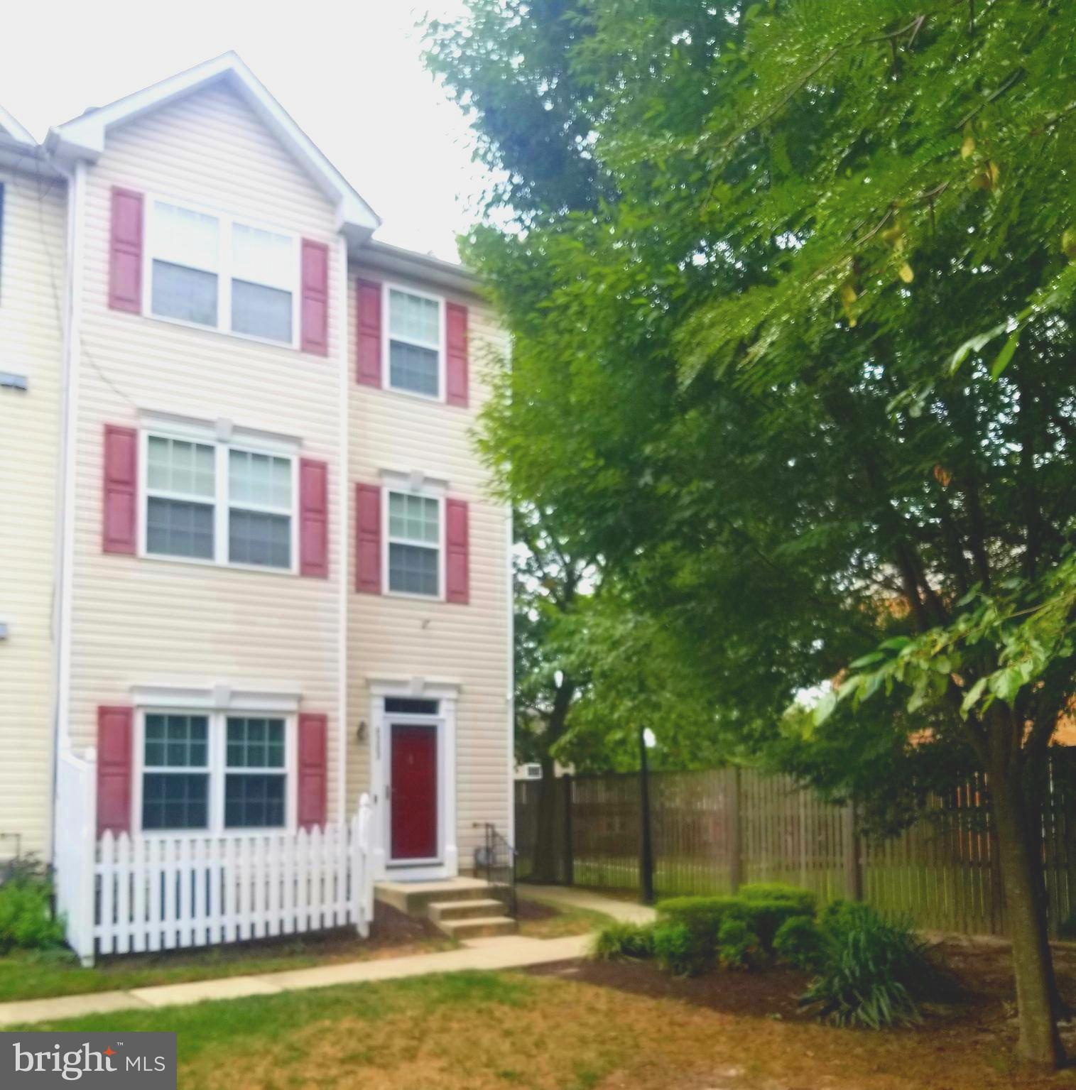 ASBURY WOODS - Residential