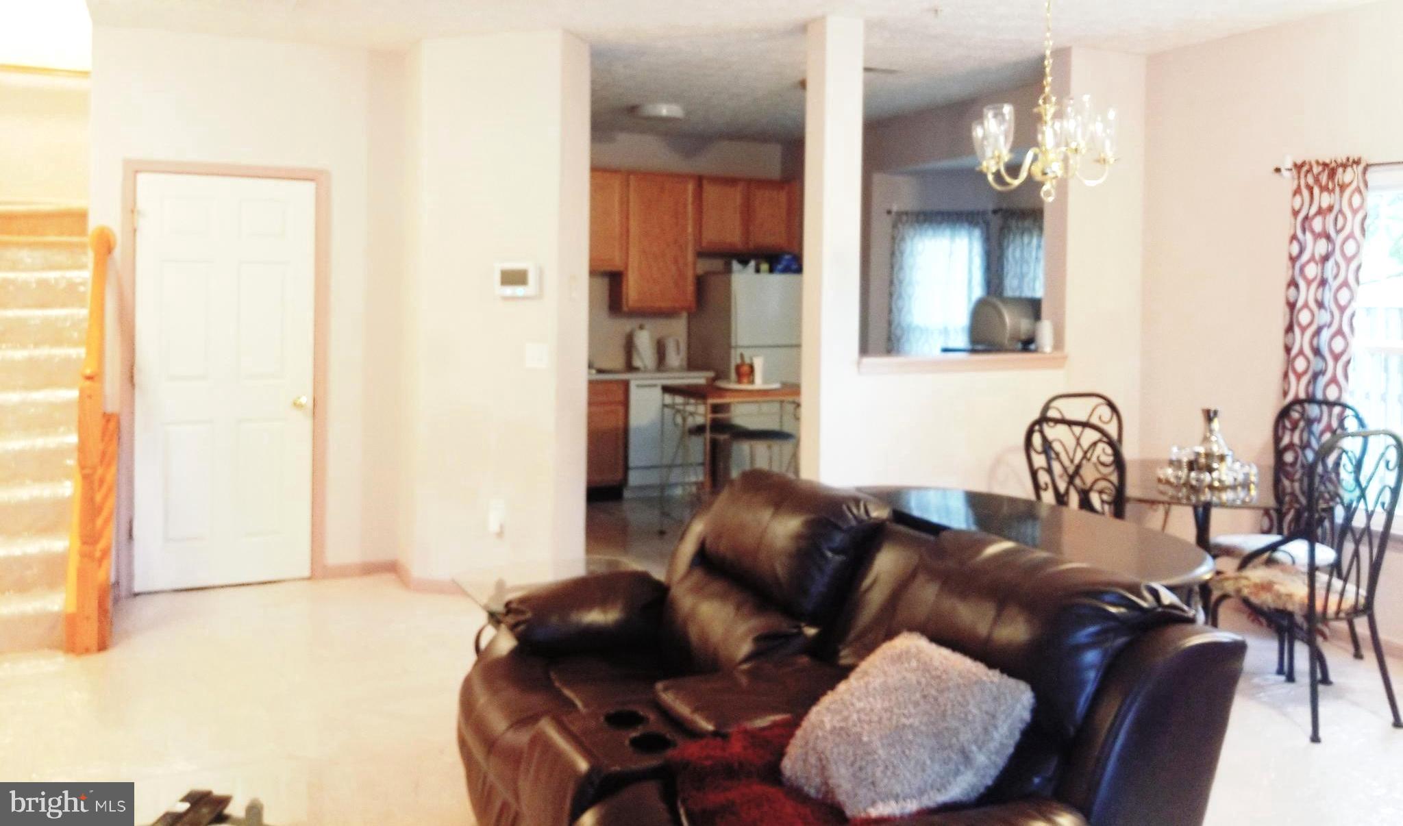 ASBURY WOODS - Residential