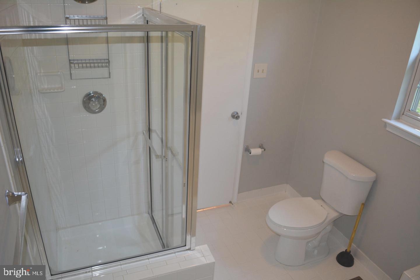 VILLAGE OF LONG REACH - Residential Lease