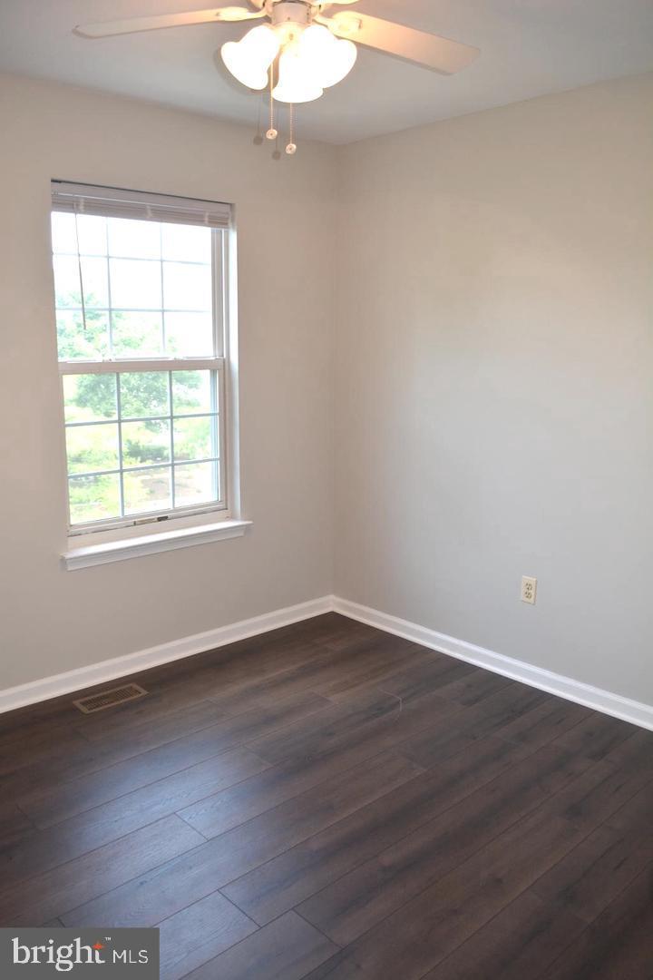 VILLAGE OF LONG REACH - Residential Lease