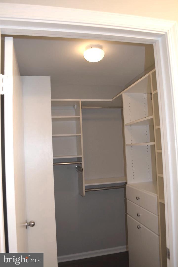 VILLAGE OF LONG REACH - Residential Lease