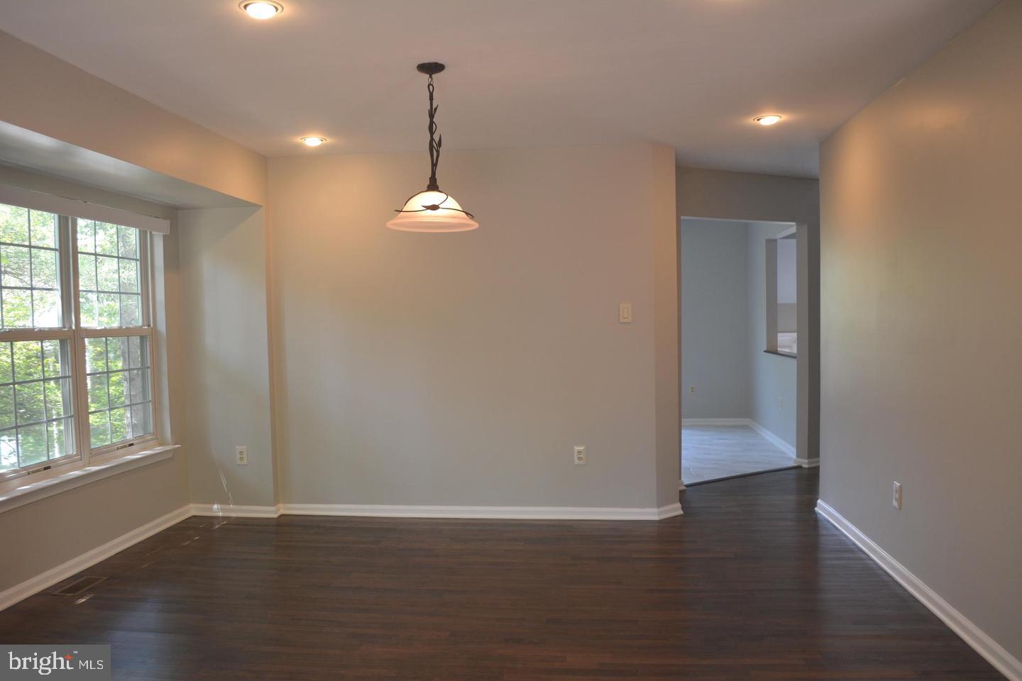 VILLAGE OF LONG REACH - Residential Lease