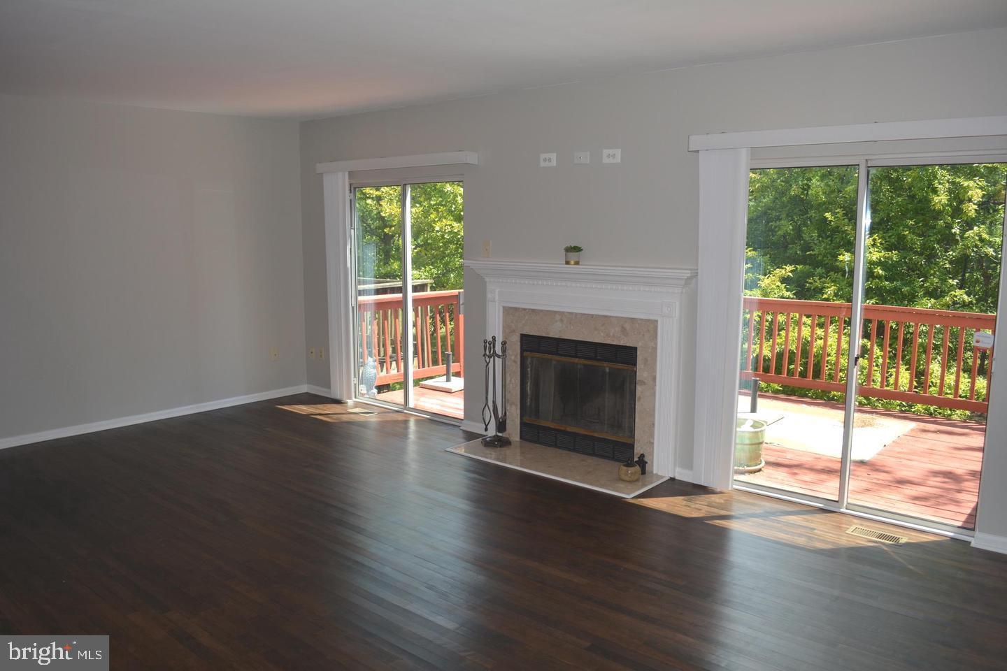 VILLAGE OF LONG REACH - Residential Lease