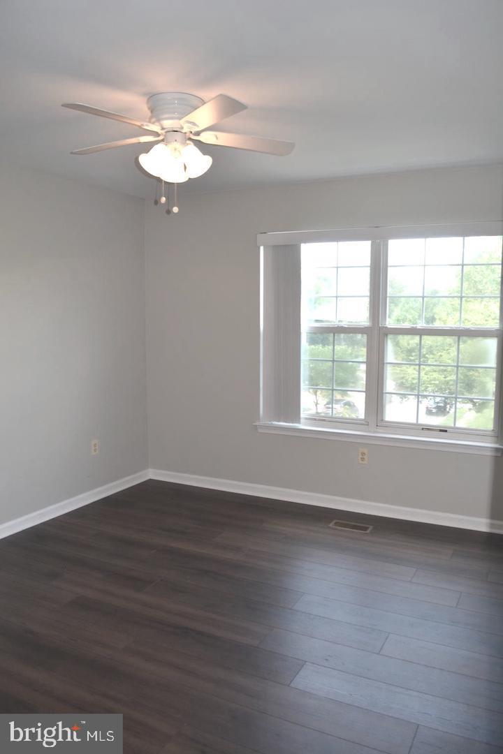 VILLAGE OF LONG REACH - Residential Lease