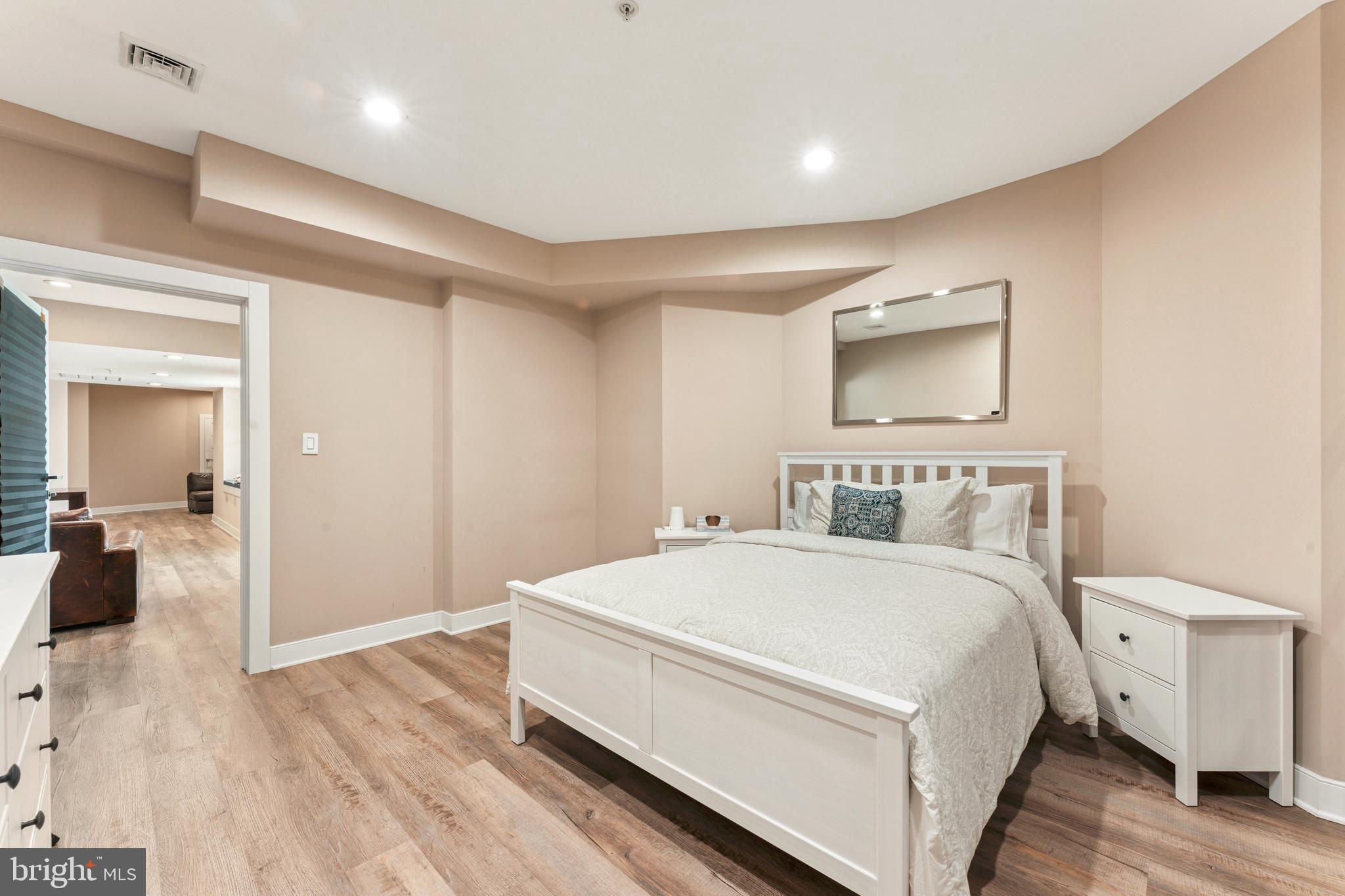 JUNIPER HILL - Residential