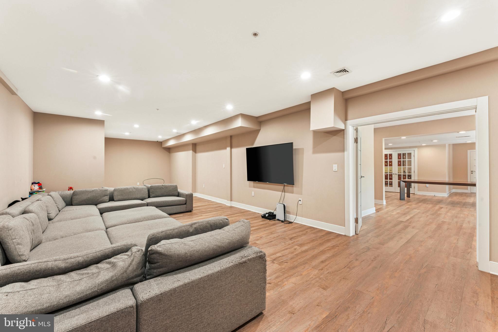 JUNIPER HILL - Residential