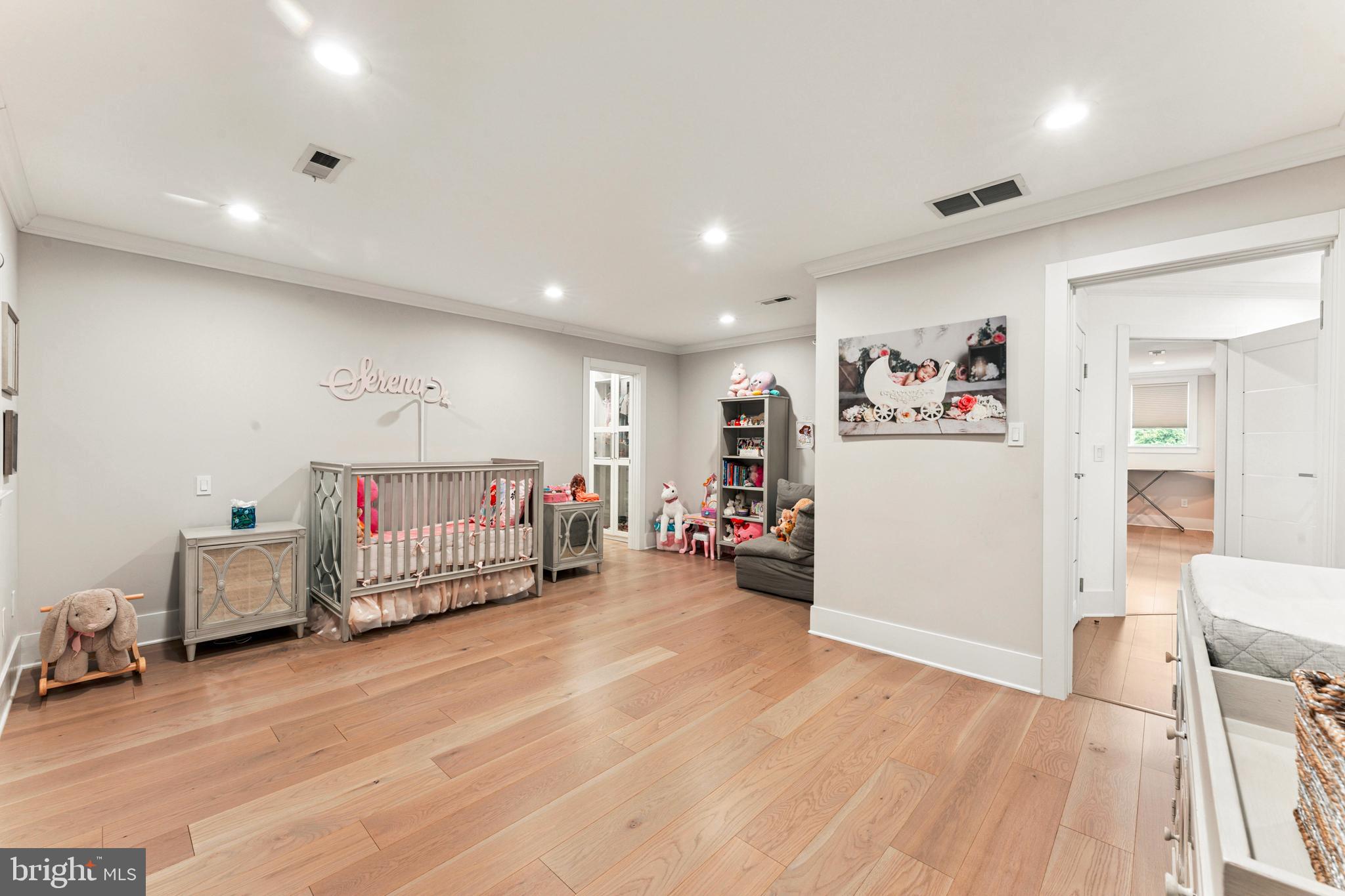 JUNIPER HILL - Residential