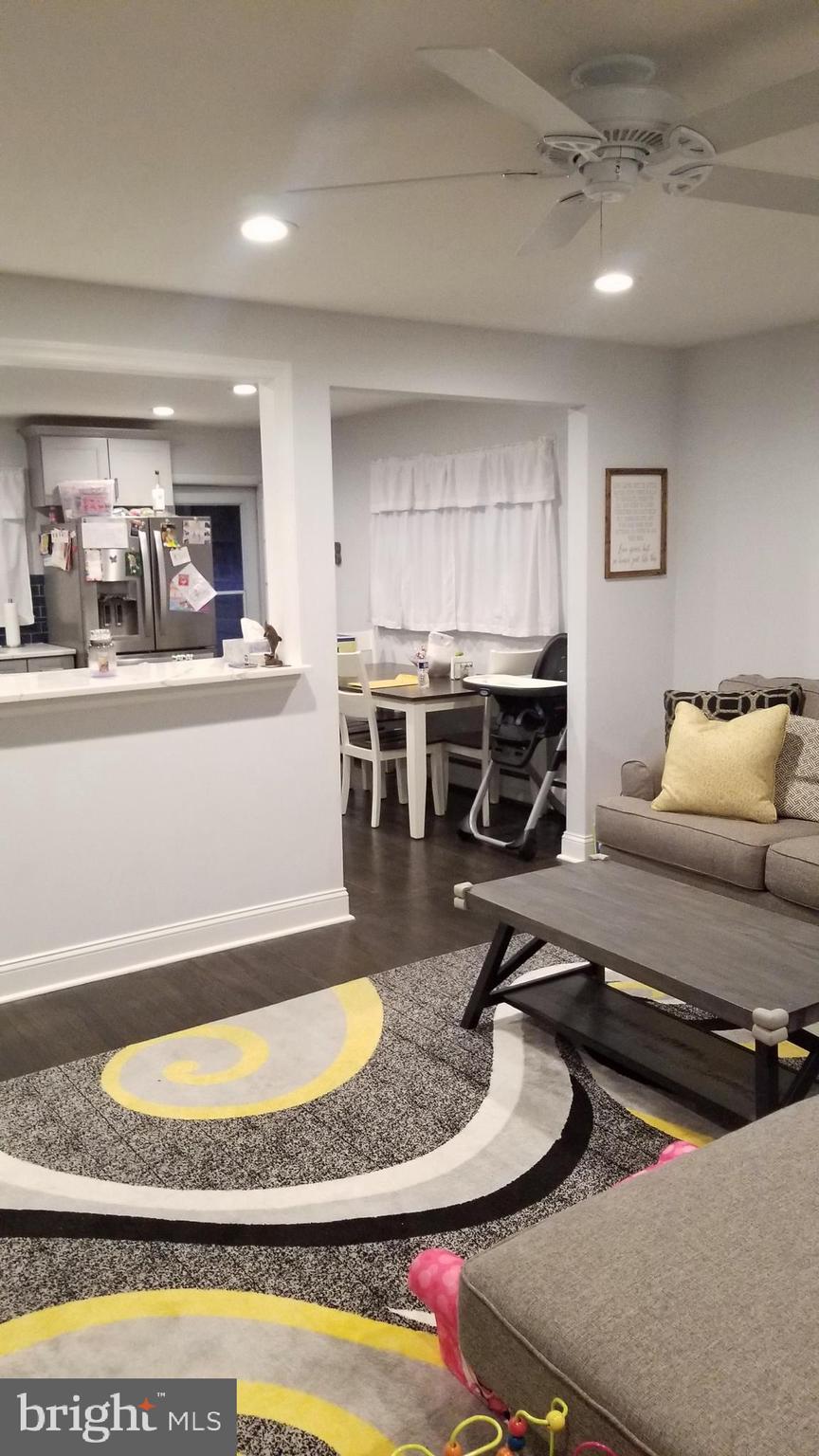 ELKINS PARK - Residential