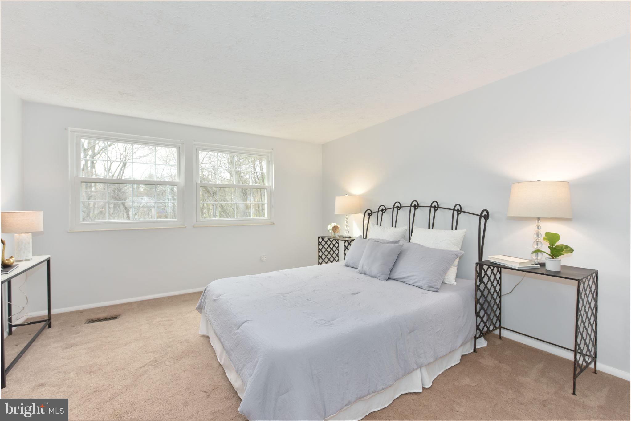 WHITFIELD GREEN - Residential